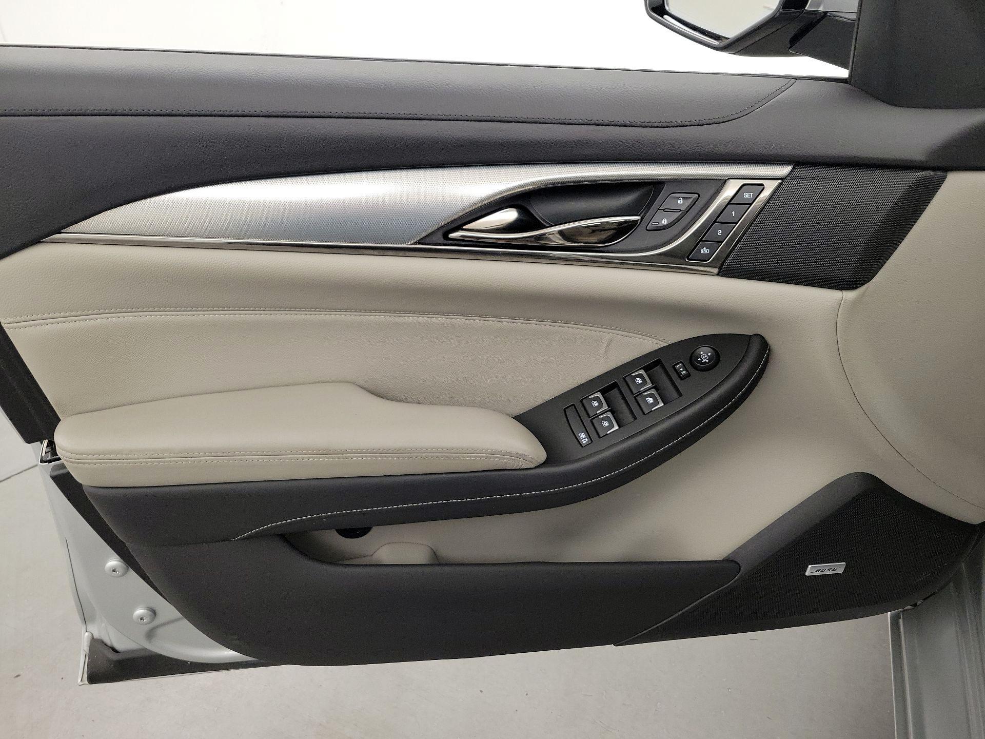 Thumbnail: 2019 Cadillac CTS - 12