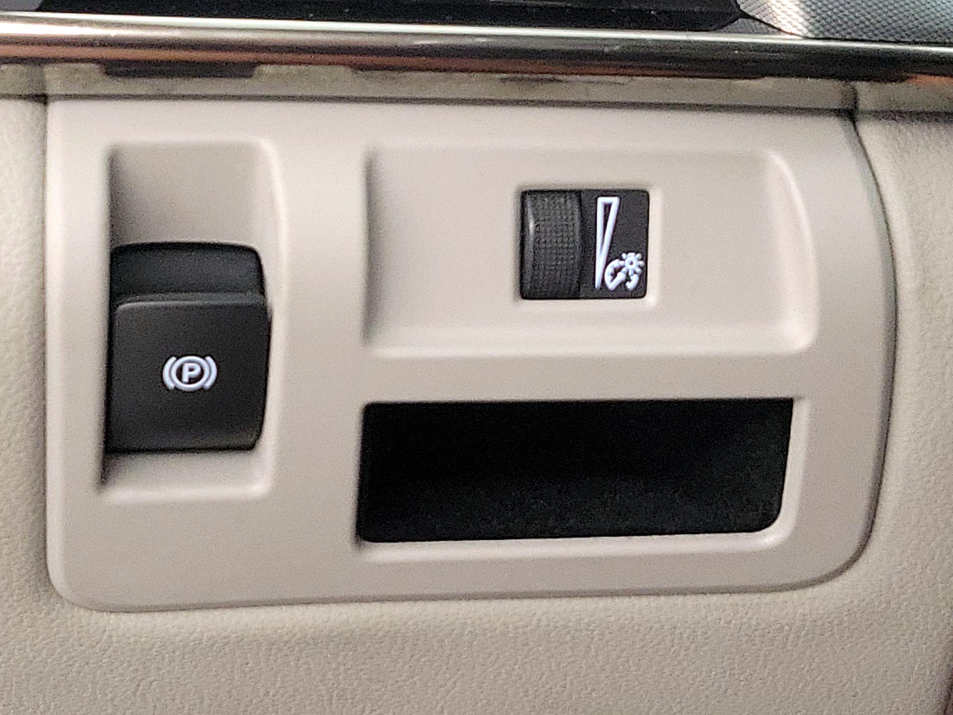 Thumbnail: 2019 Cadillac CTS - 13