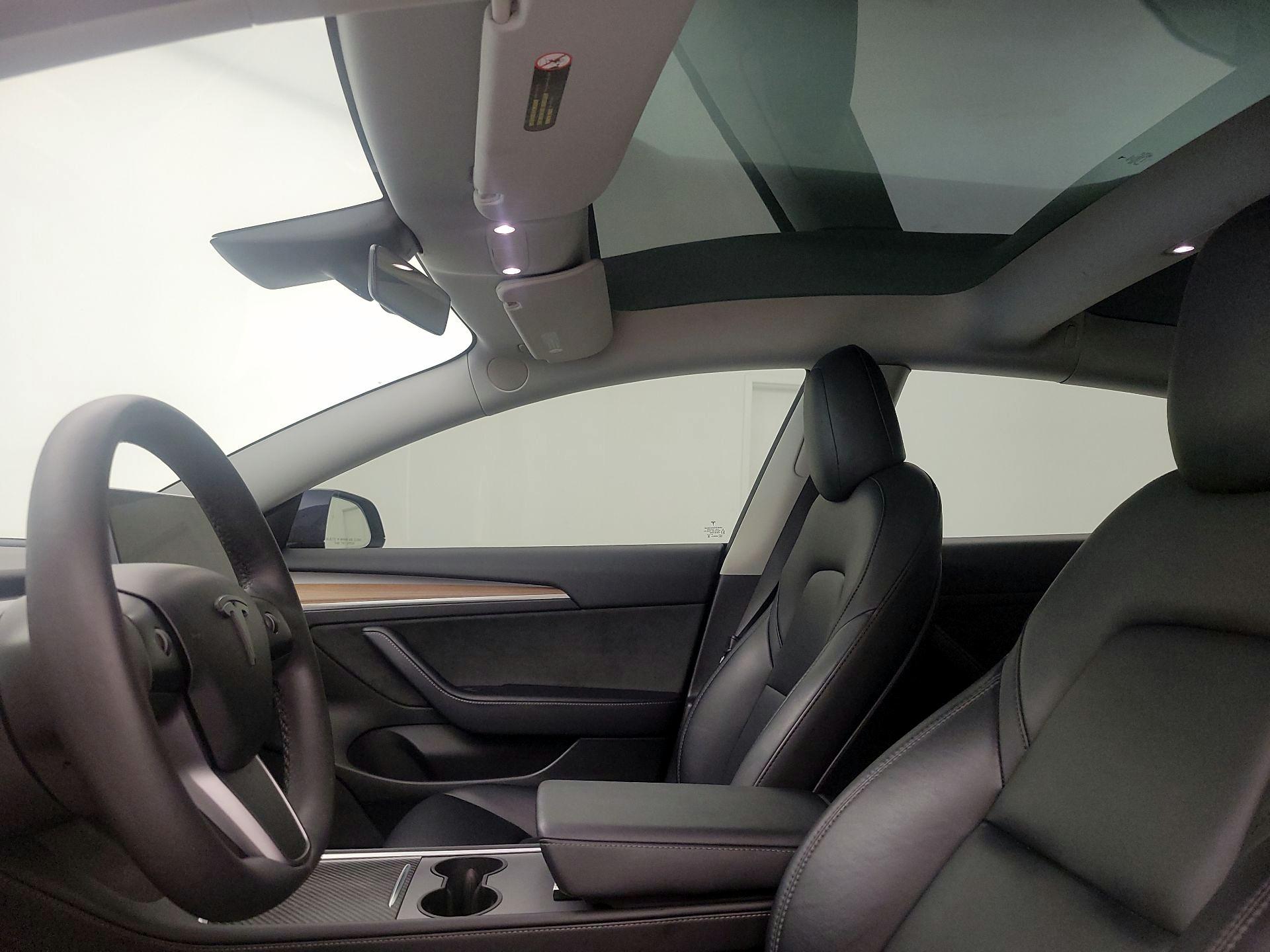 Thumbnail: 2022 Tesla Model 3 - 18