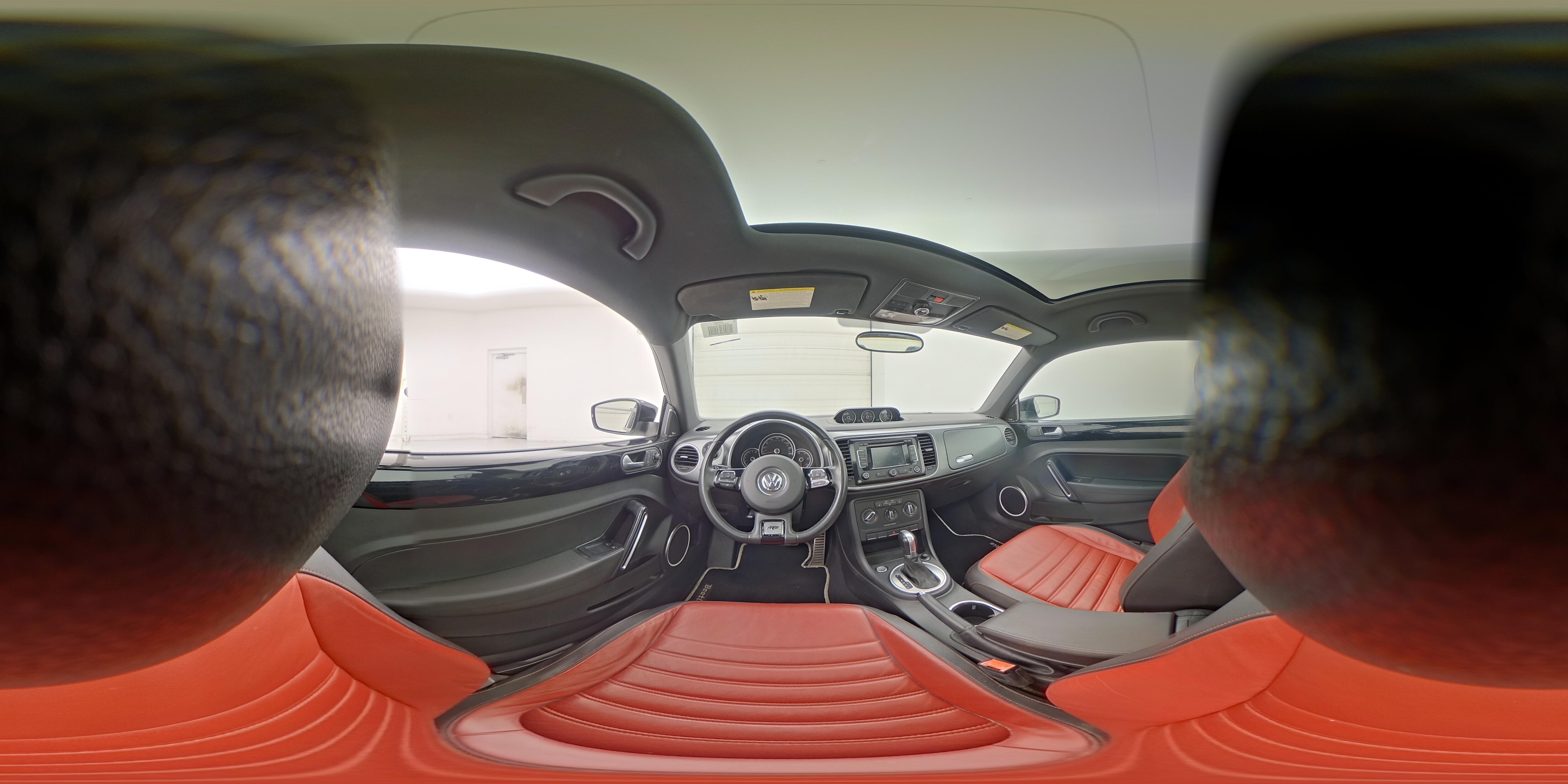 2015 Volkswagen Beetle R-Line - Photo 25