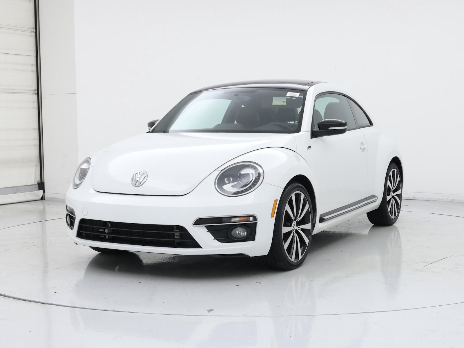 2015 Volkswagen Beetle R-Line - Photo 5
