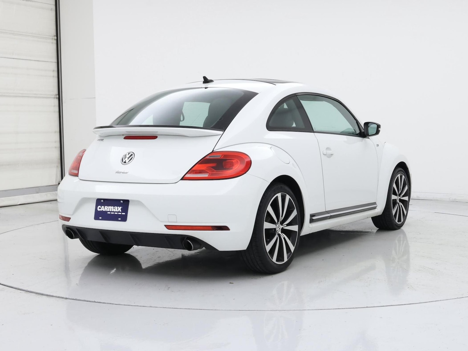 2015 Volkswagen Beetle R-Line - Photo 9