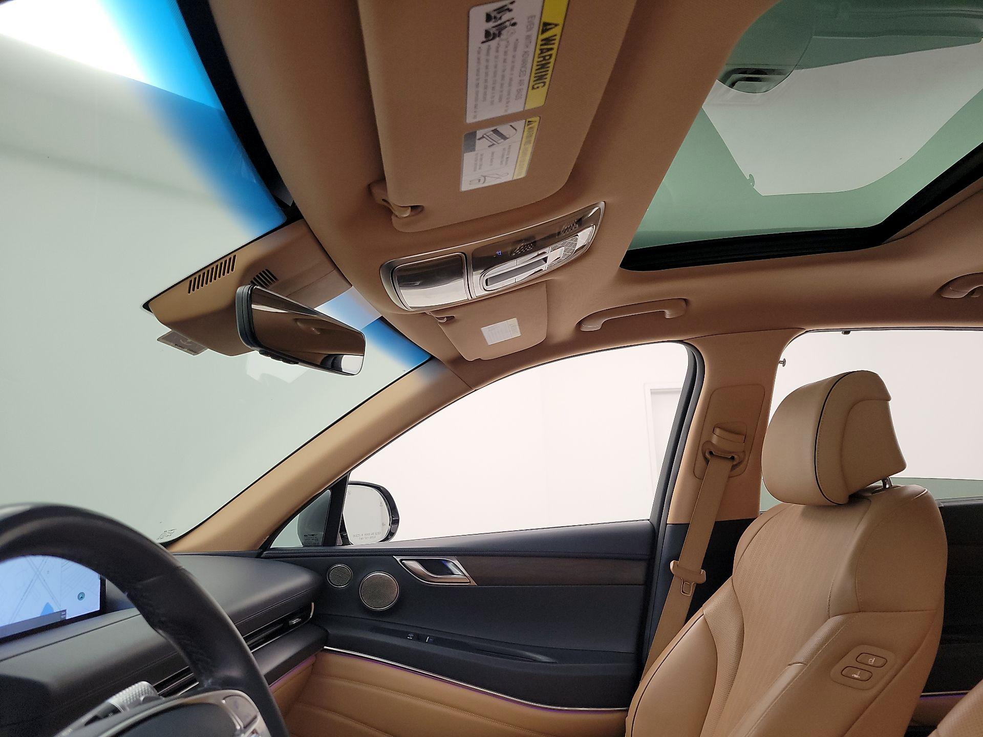 Thumbnail: 2022 Genesis GV80 - 20