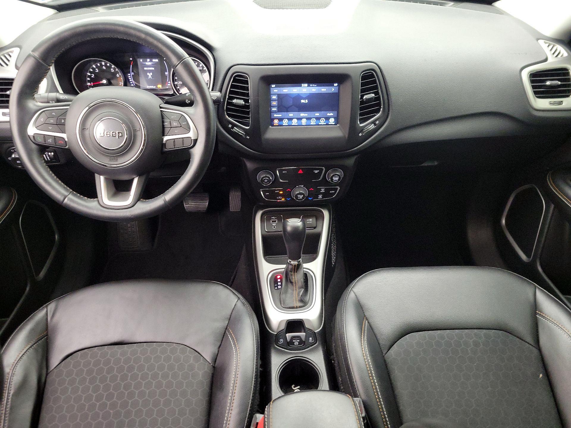 Thumbnail: 2019 Jeep Compass - 9