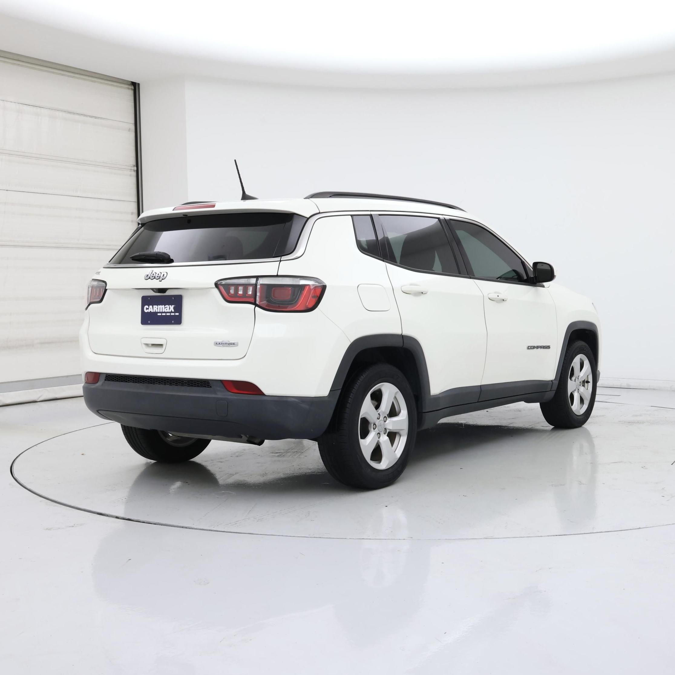 Thumbnail: 2019 Jeep Compass - 8