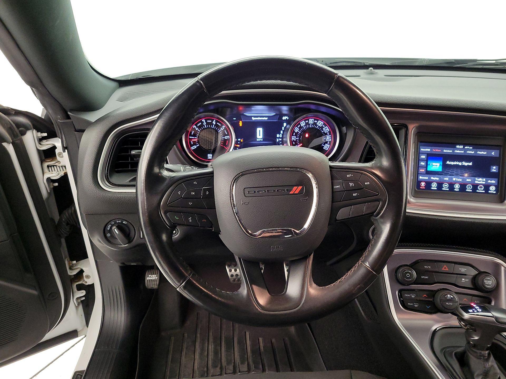 Thumbnail: 2019 Dodge Challenger - 10
