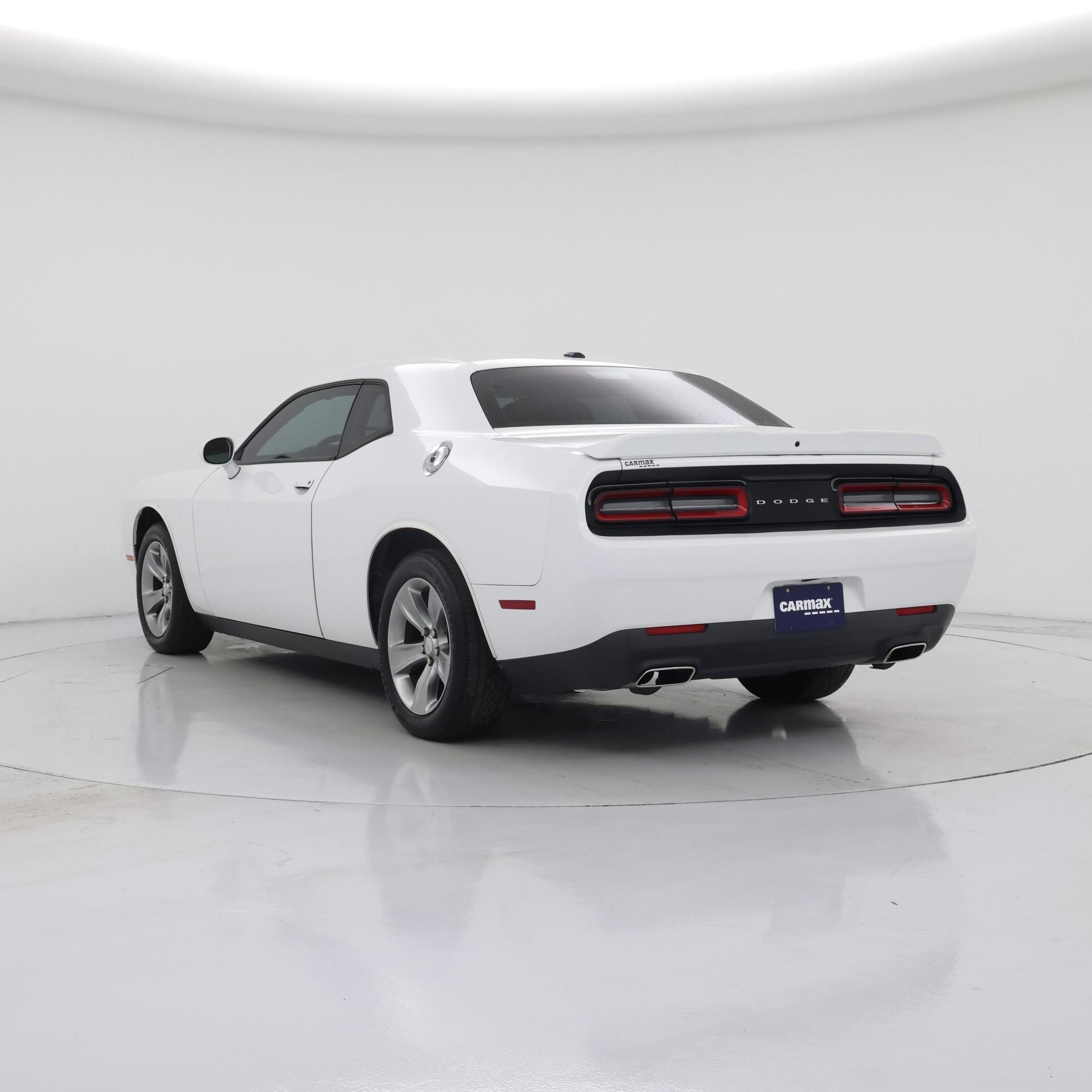 Thumbnail: 2019 Dodge Challenger - 2