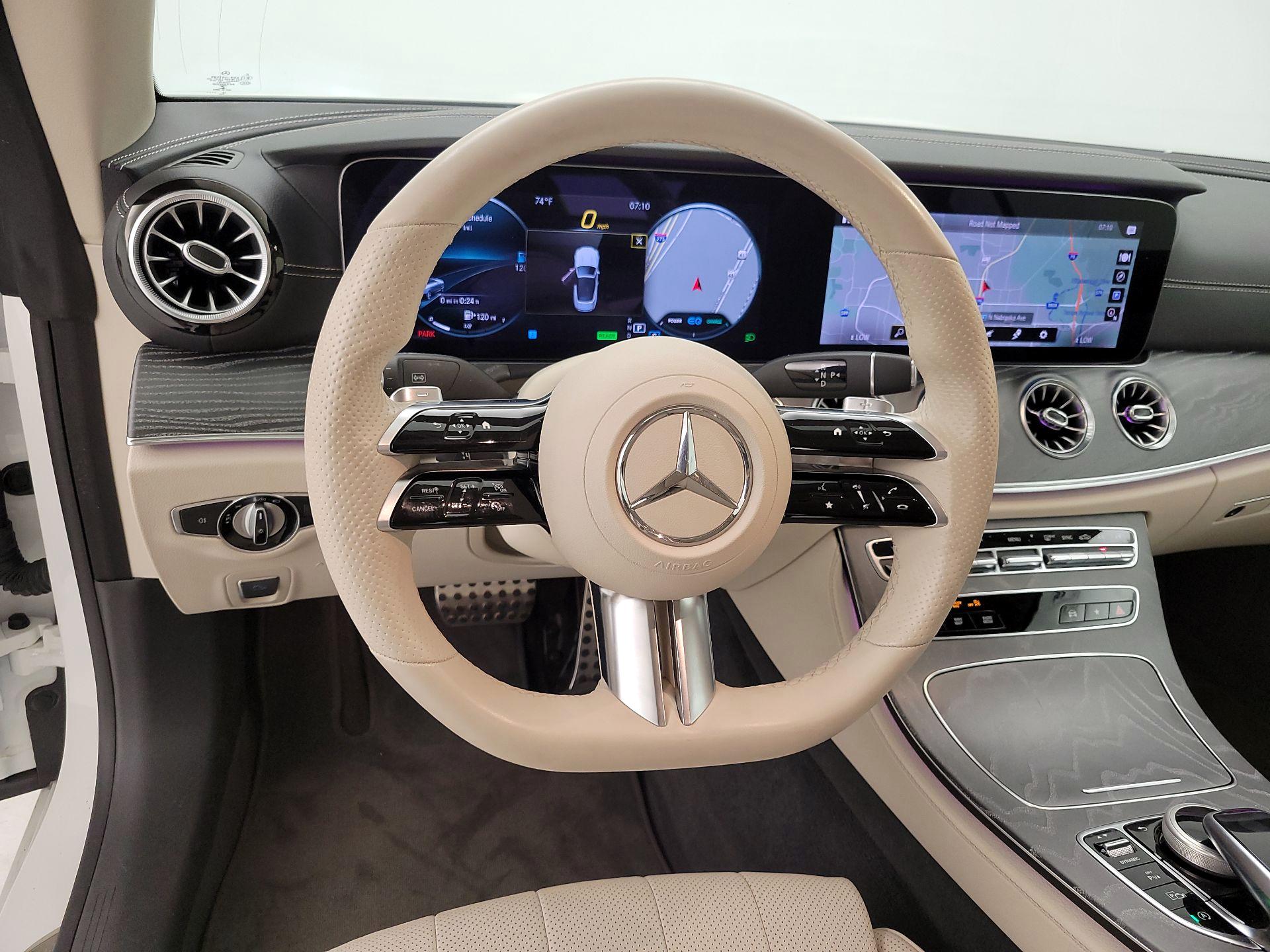 Thumbnail: 2021 Mercedes-Benz E-Class - 10