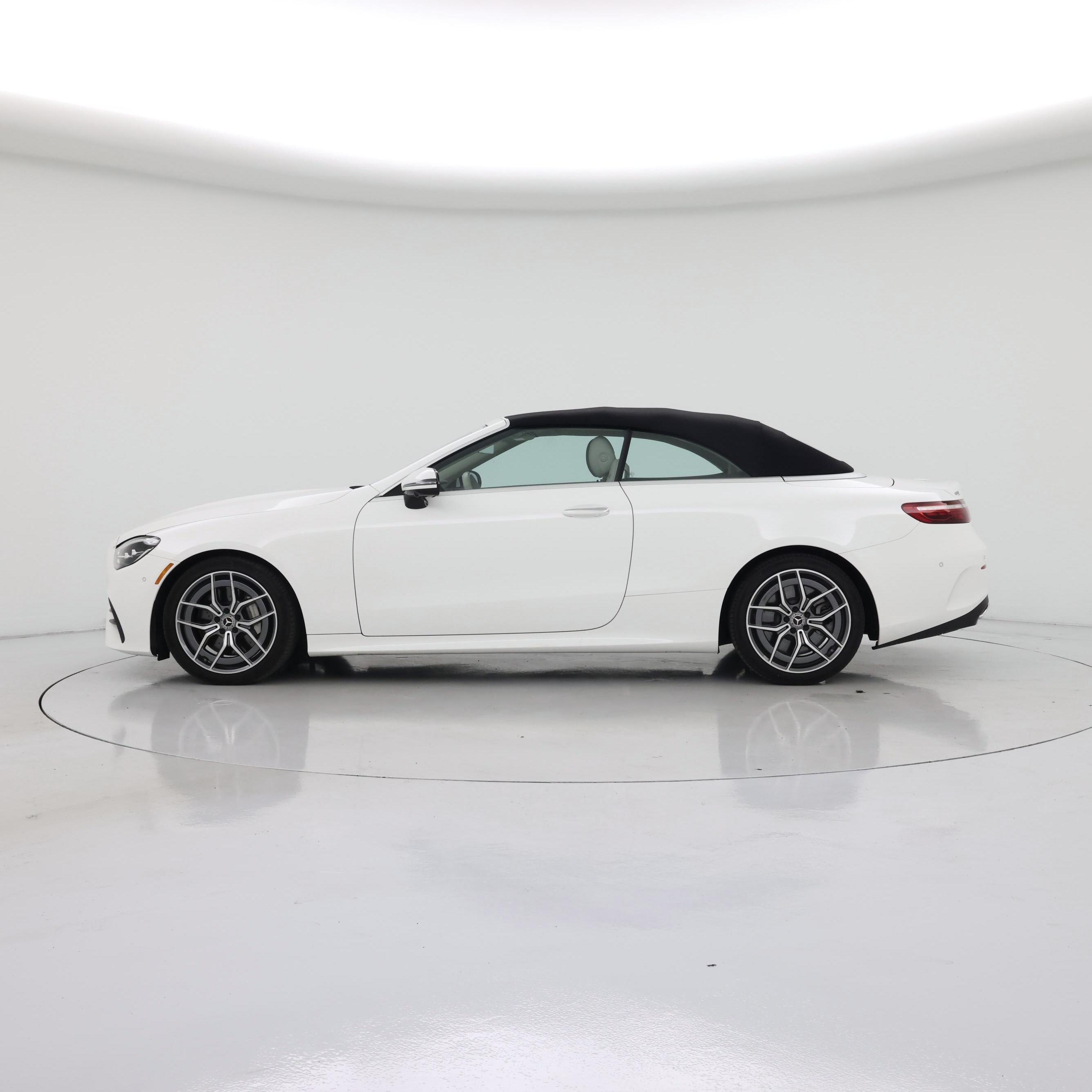 Thumbnail: 2021 Mercedes-Benz E-Class - 3
