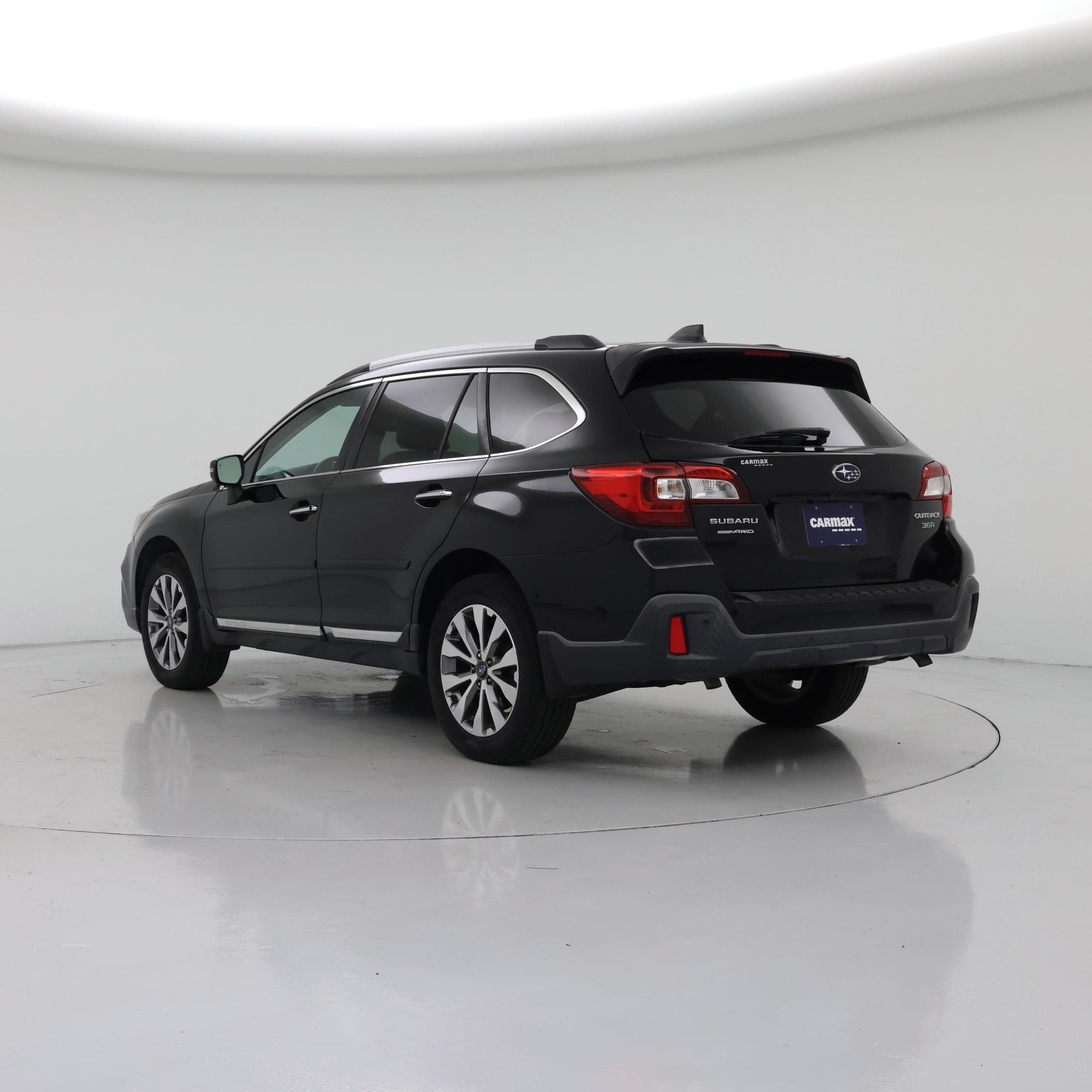 Thumbnail: 2018 Subaru Outback - 2
