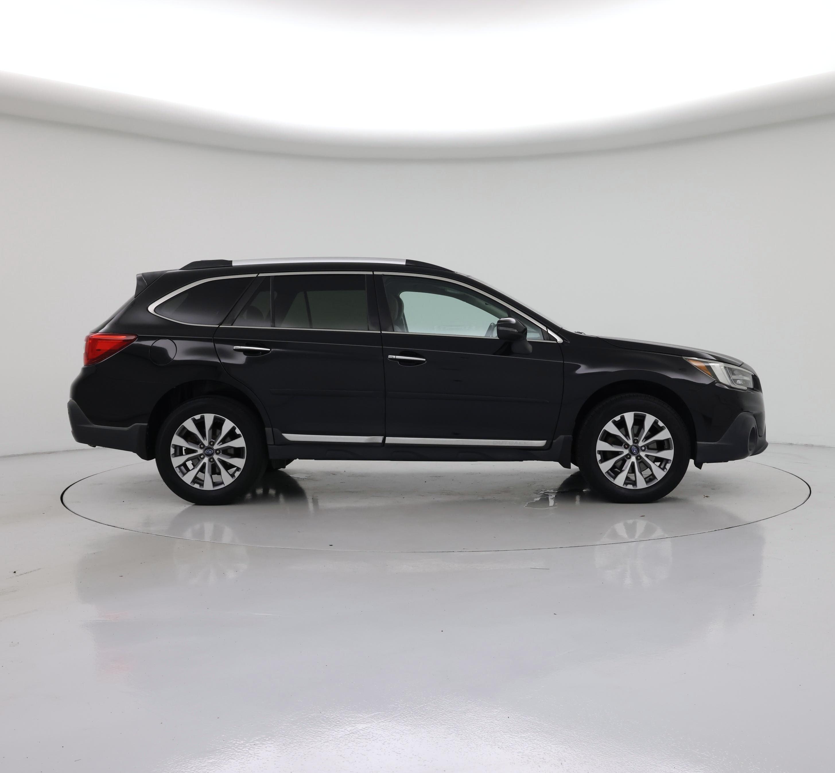 Thumbnail: 2018 Subaru Outback - 7