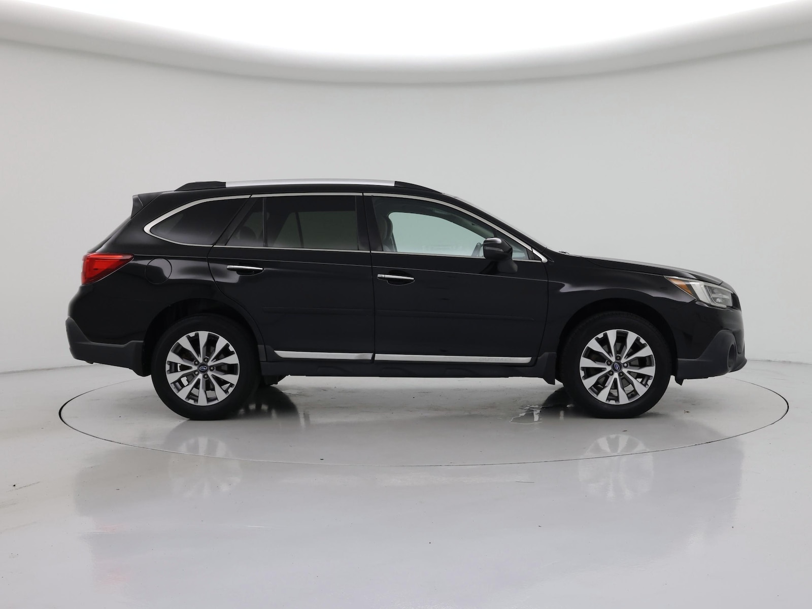 2018 Subaru Outback Touring - Photo 8