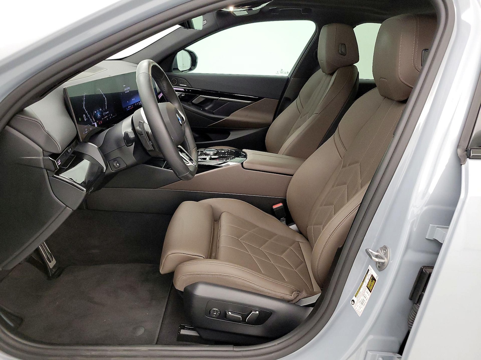 Power Seat(s) & Side Airbags