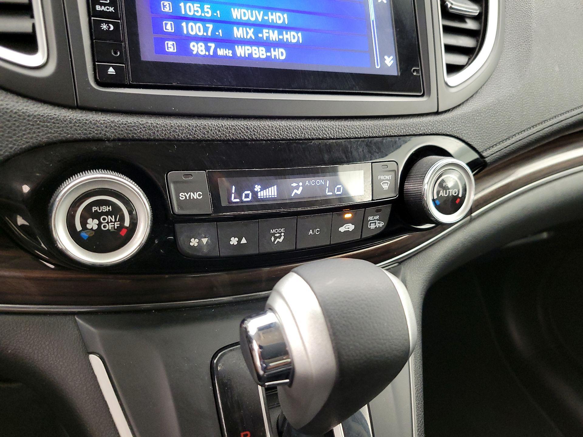 Thumbnail: 2015 Honda CR-V - 16