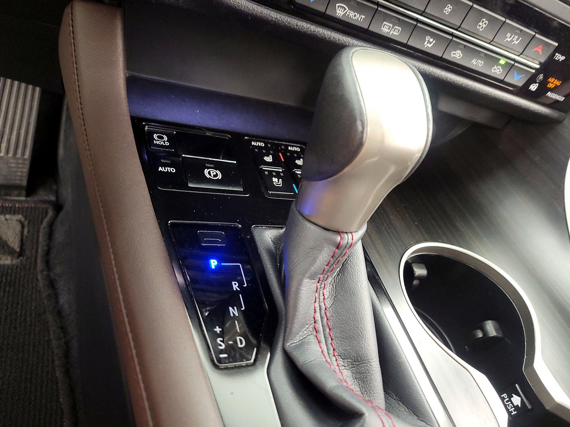 Thumbnail: 2016 Lexus RX - 18