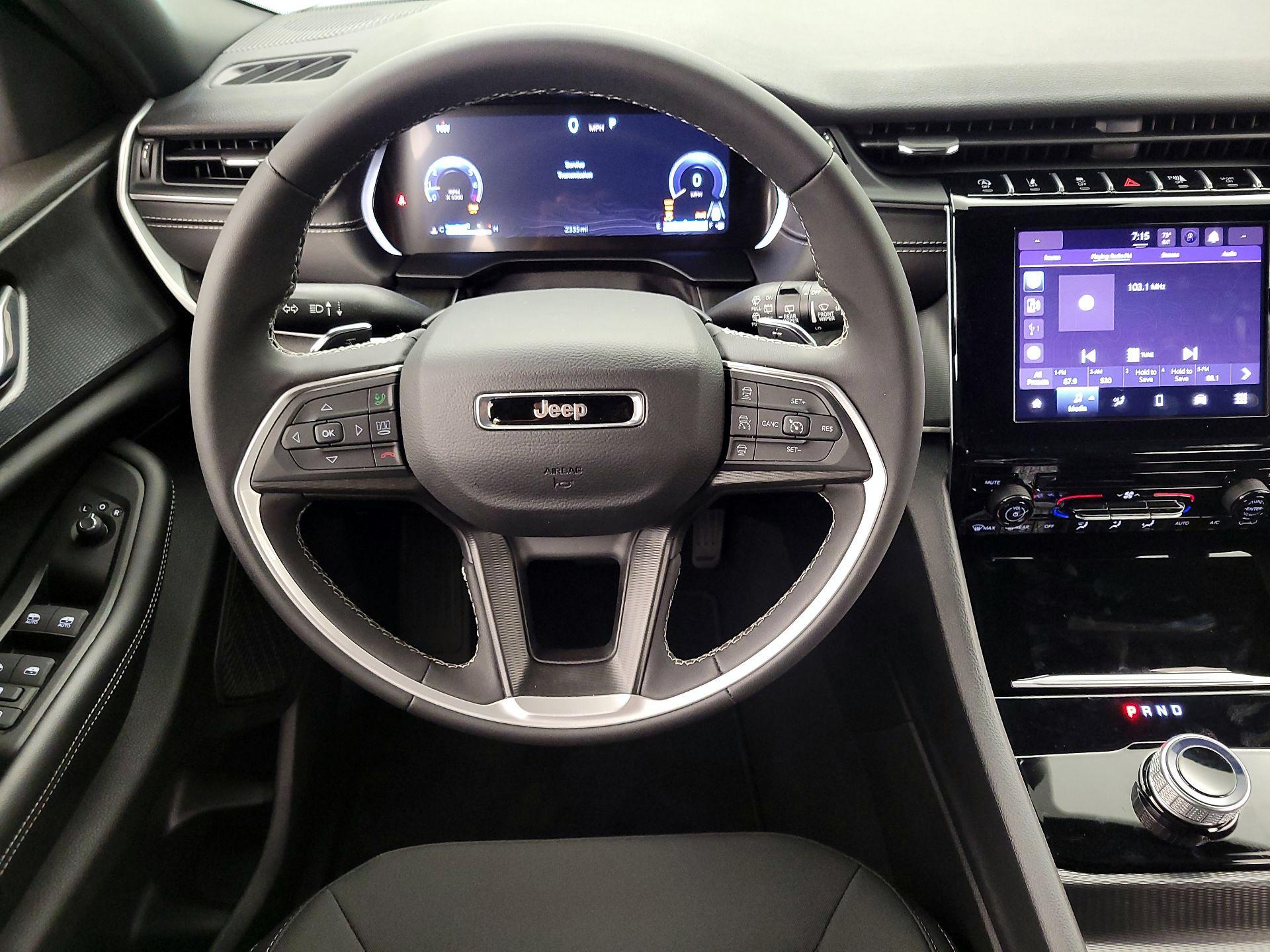 Thumbnail: 2025 Jeep Grand Cherokee - 10
