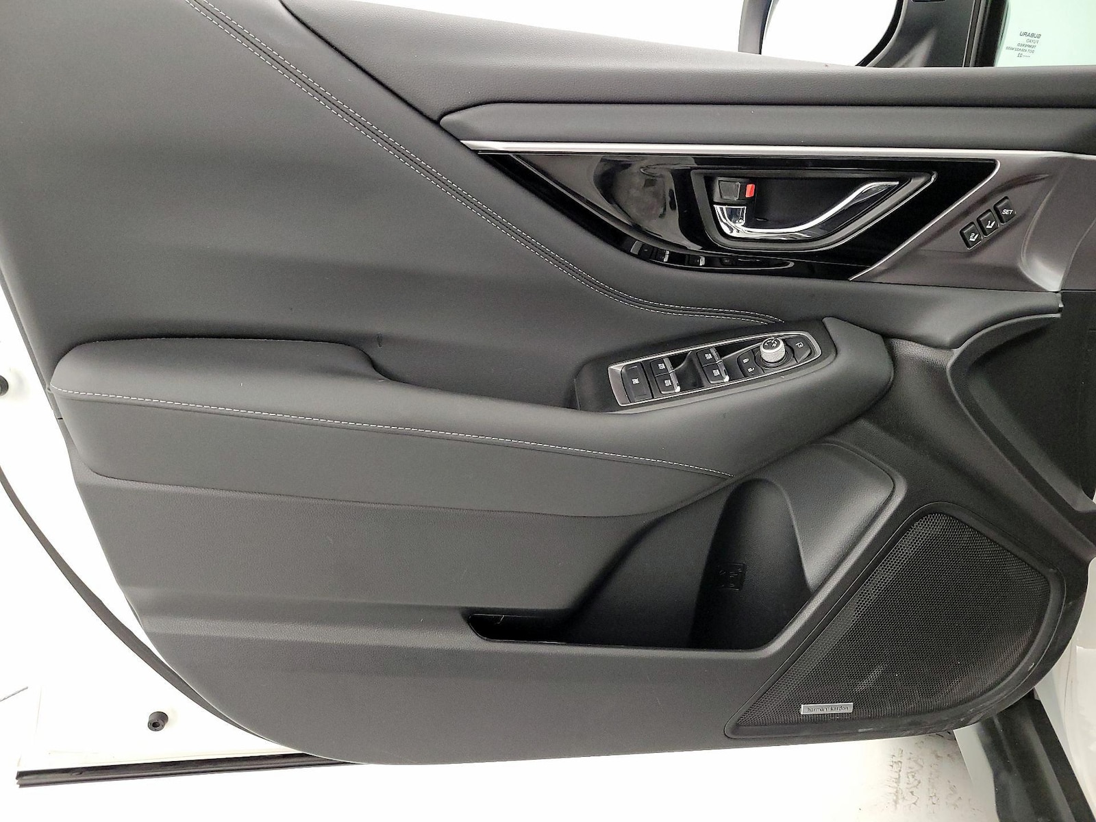 2023 Subaru Outback Touring - Photo 13