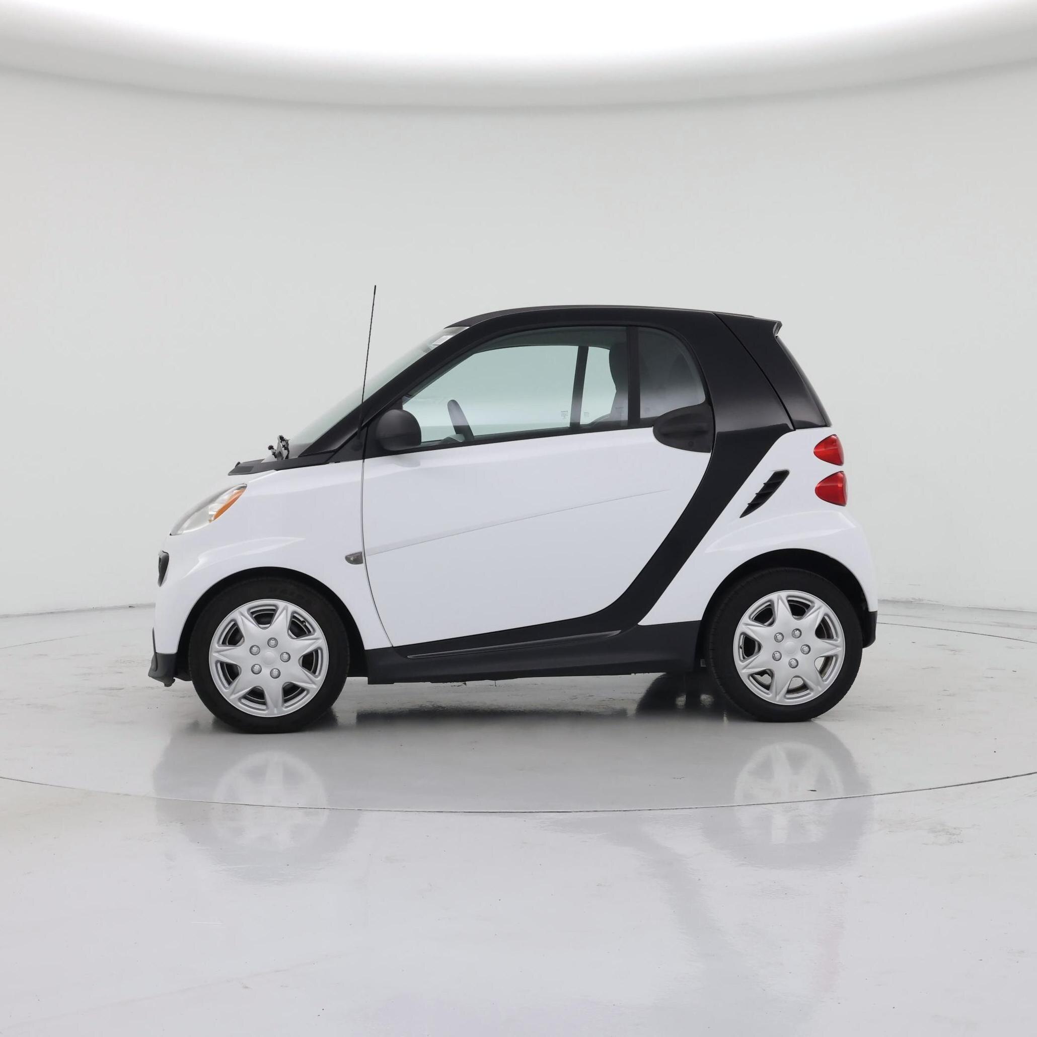 Thumbnail: 2014 smart fortwo - 3