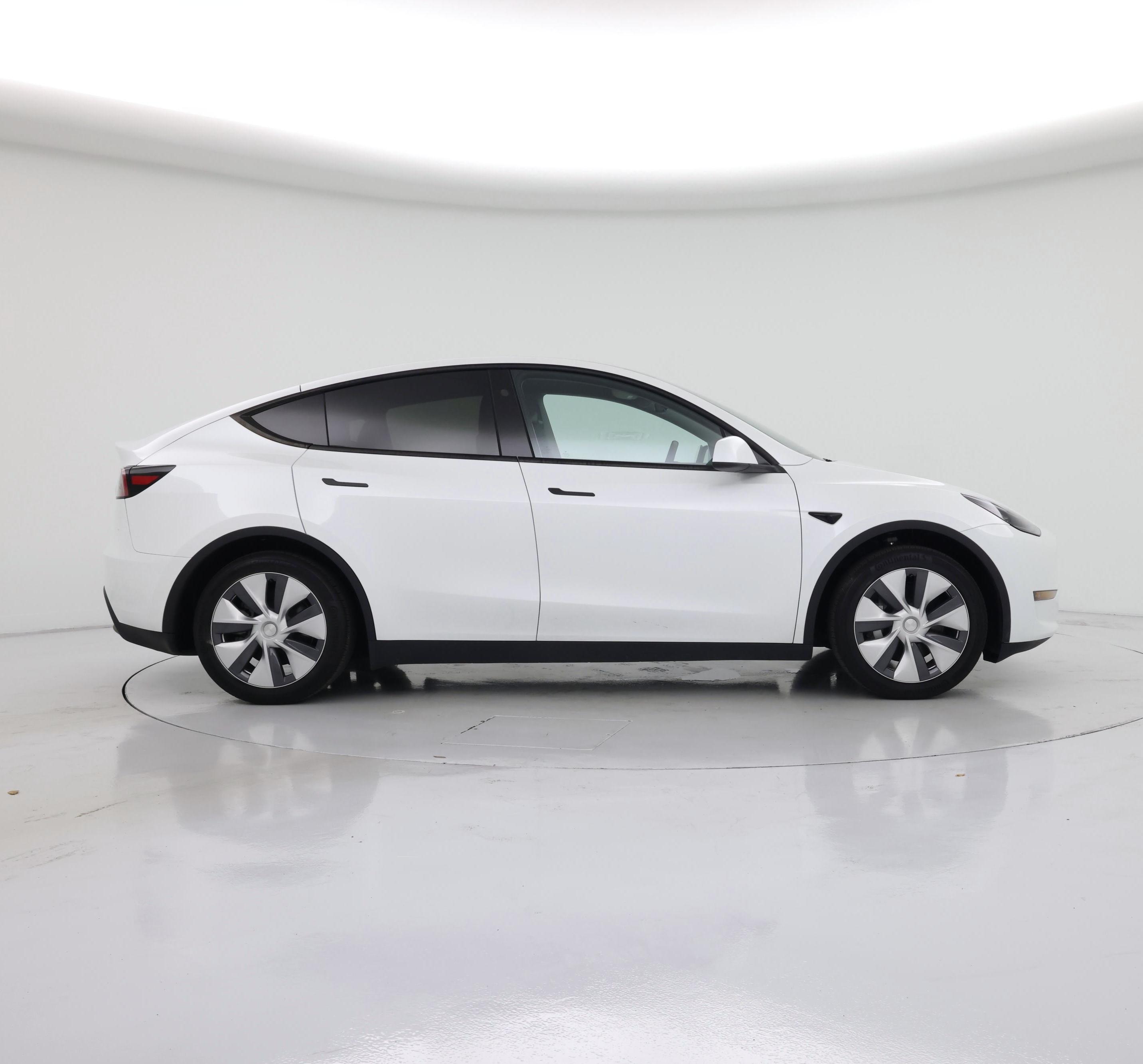 Thumbnail: 2023 Tesla Model Y - 7