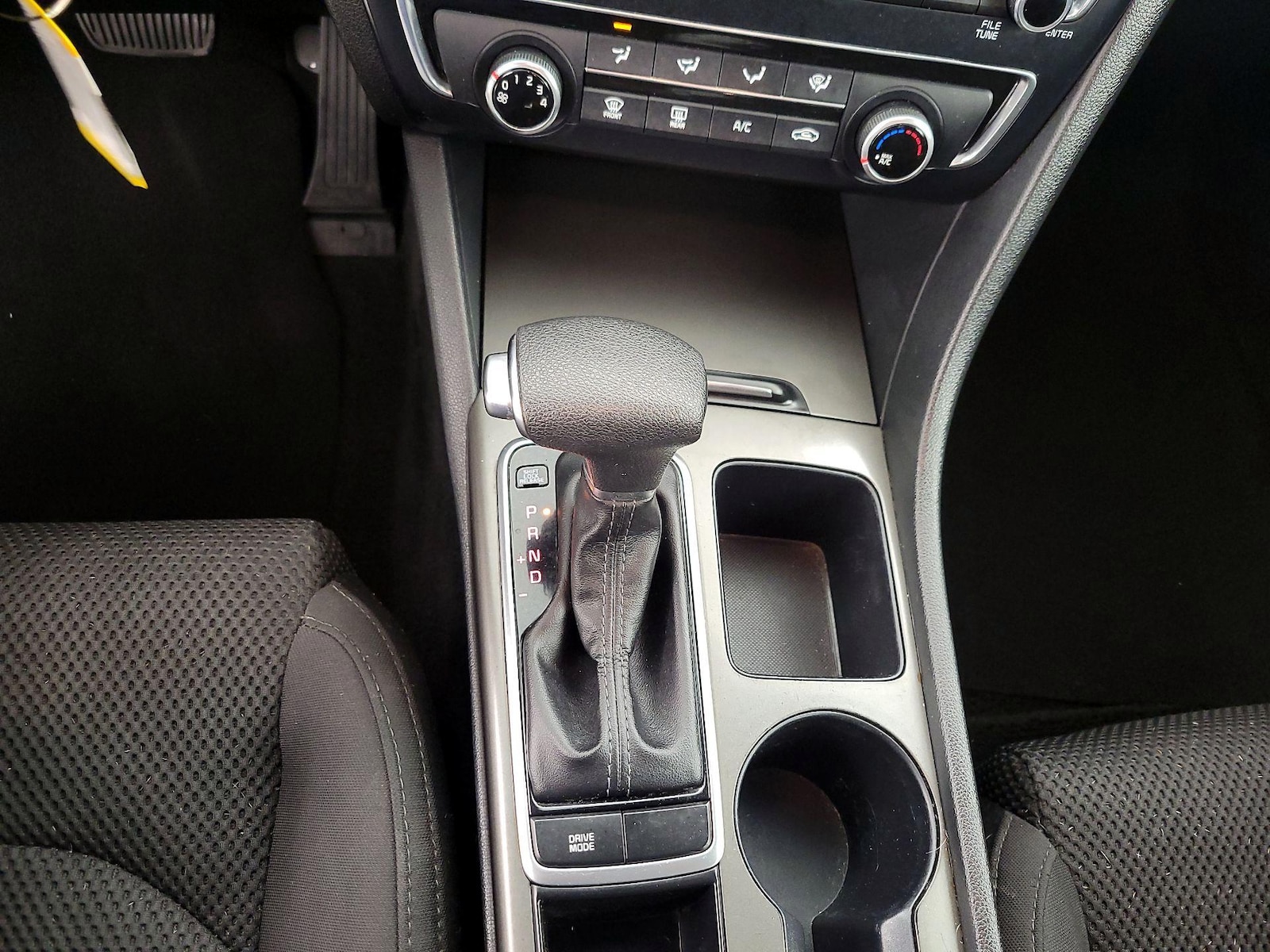 2020 Kia Optima LX - Photo 18