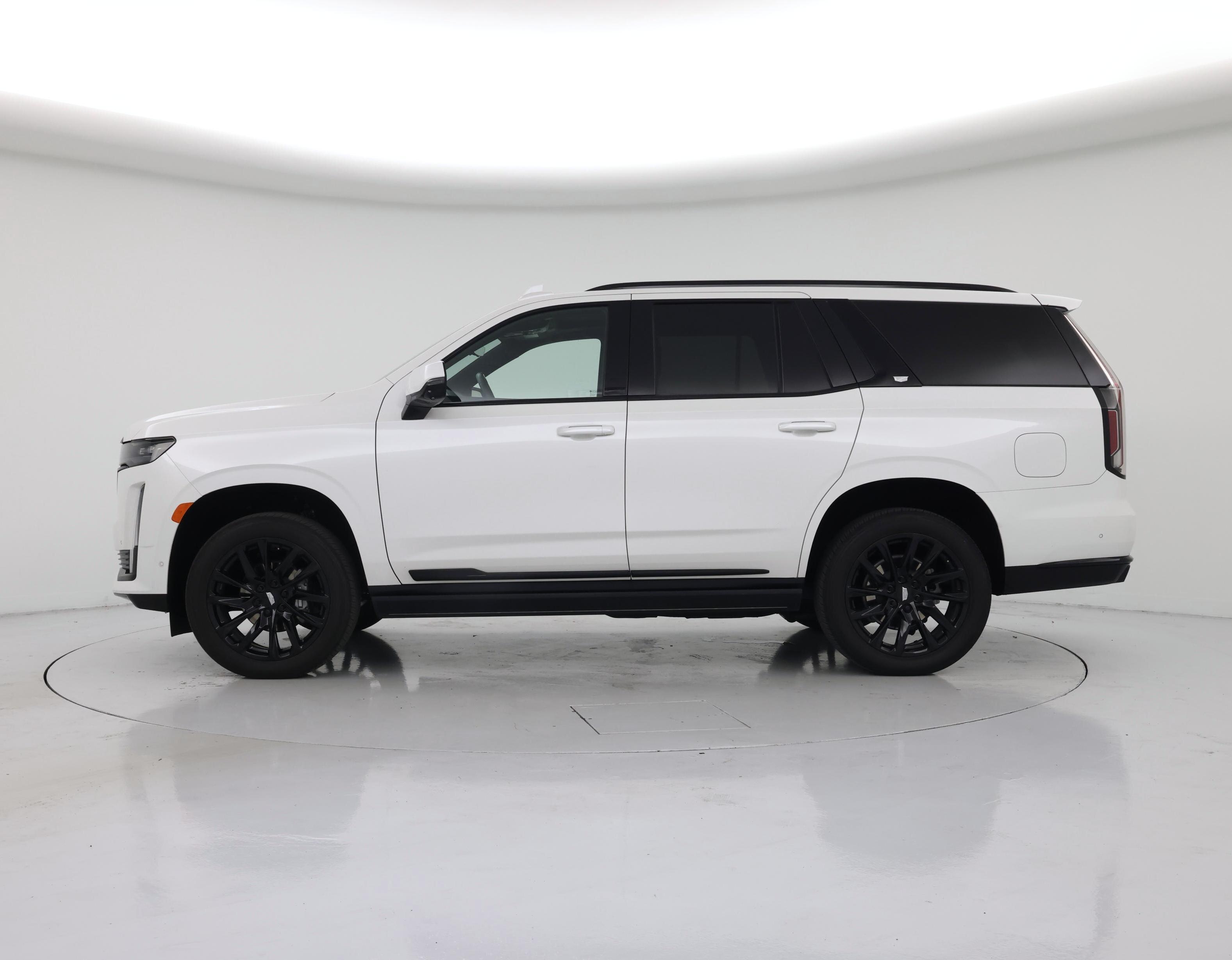 Thumbnail: 2024 Cadillac Escalade - 3
