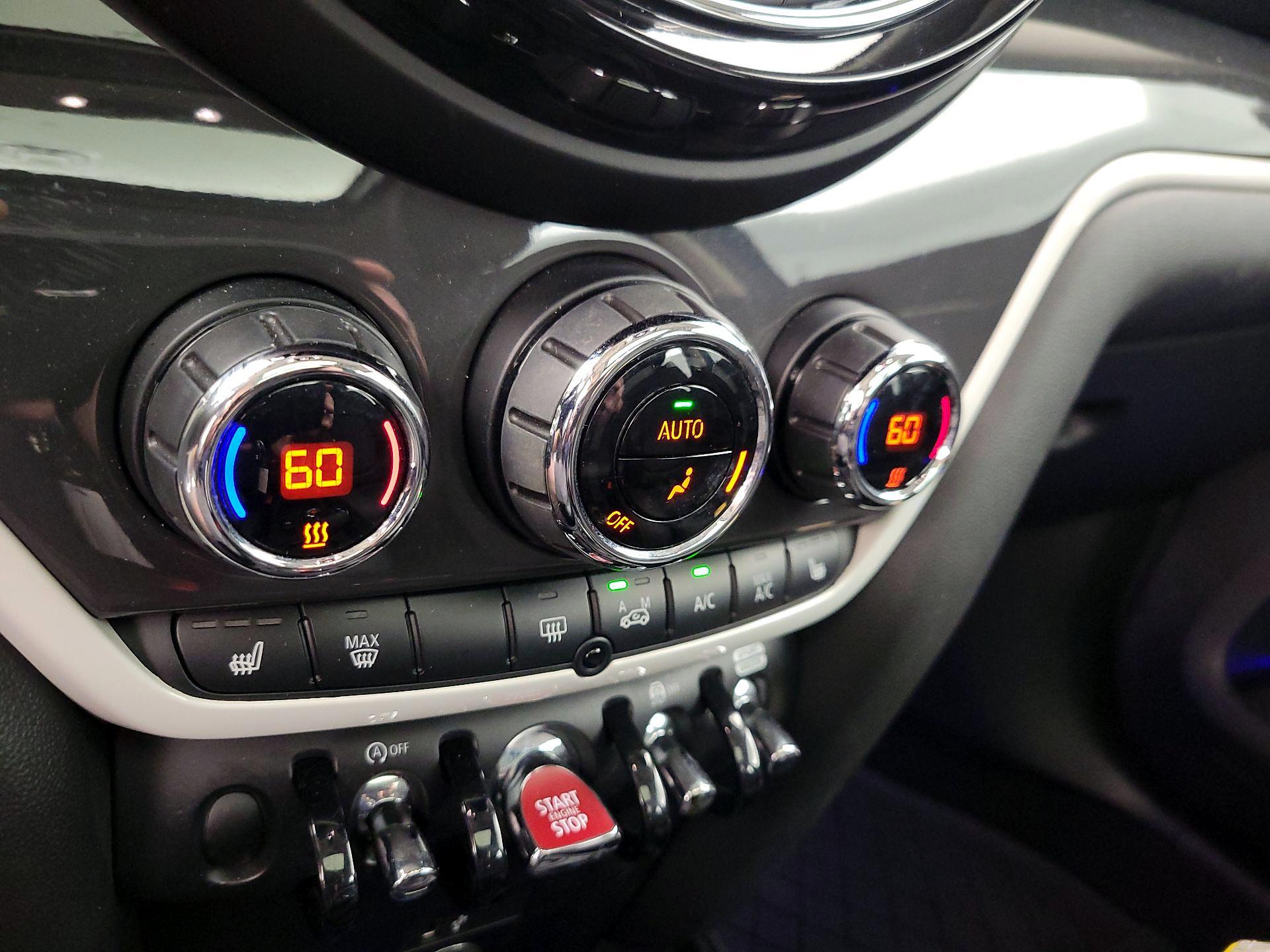 Thumbnail: 2020 MINI Cooper Countryman - 16