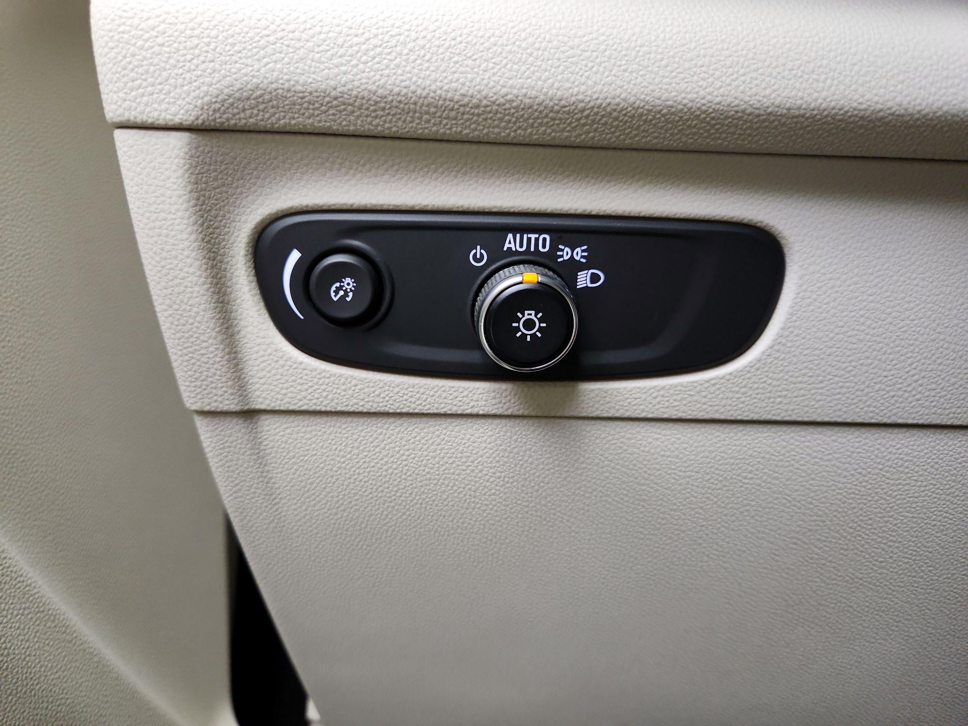 Thumbnail: 2022 Buick Envision - 13