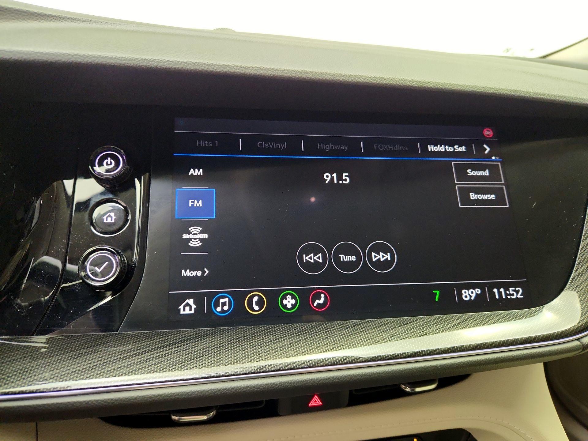 Thumbnail: 2022 Buick Envision - 16
