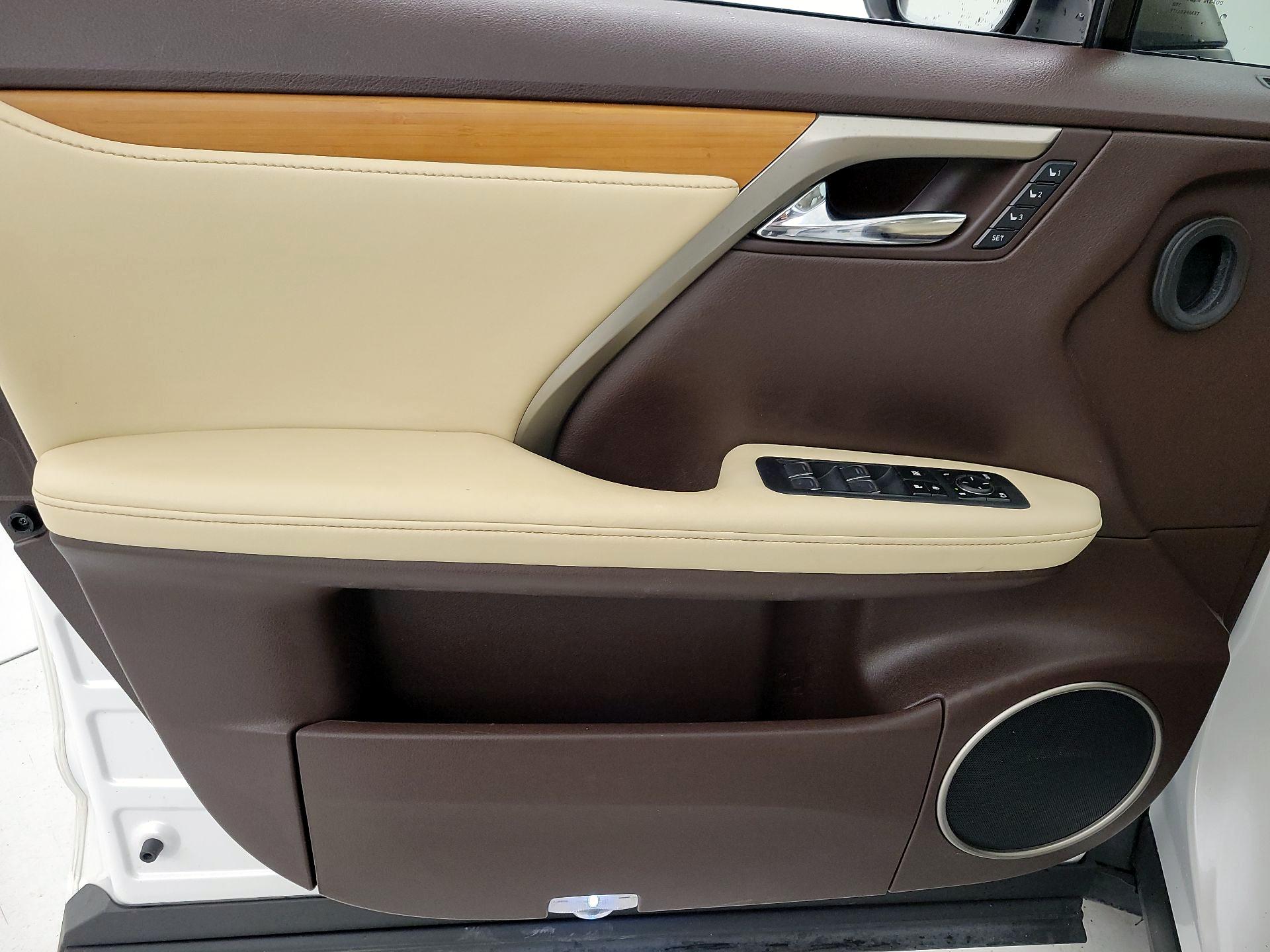 Thumbnail: 2020 Lexus RX - 12