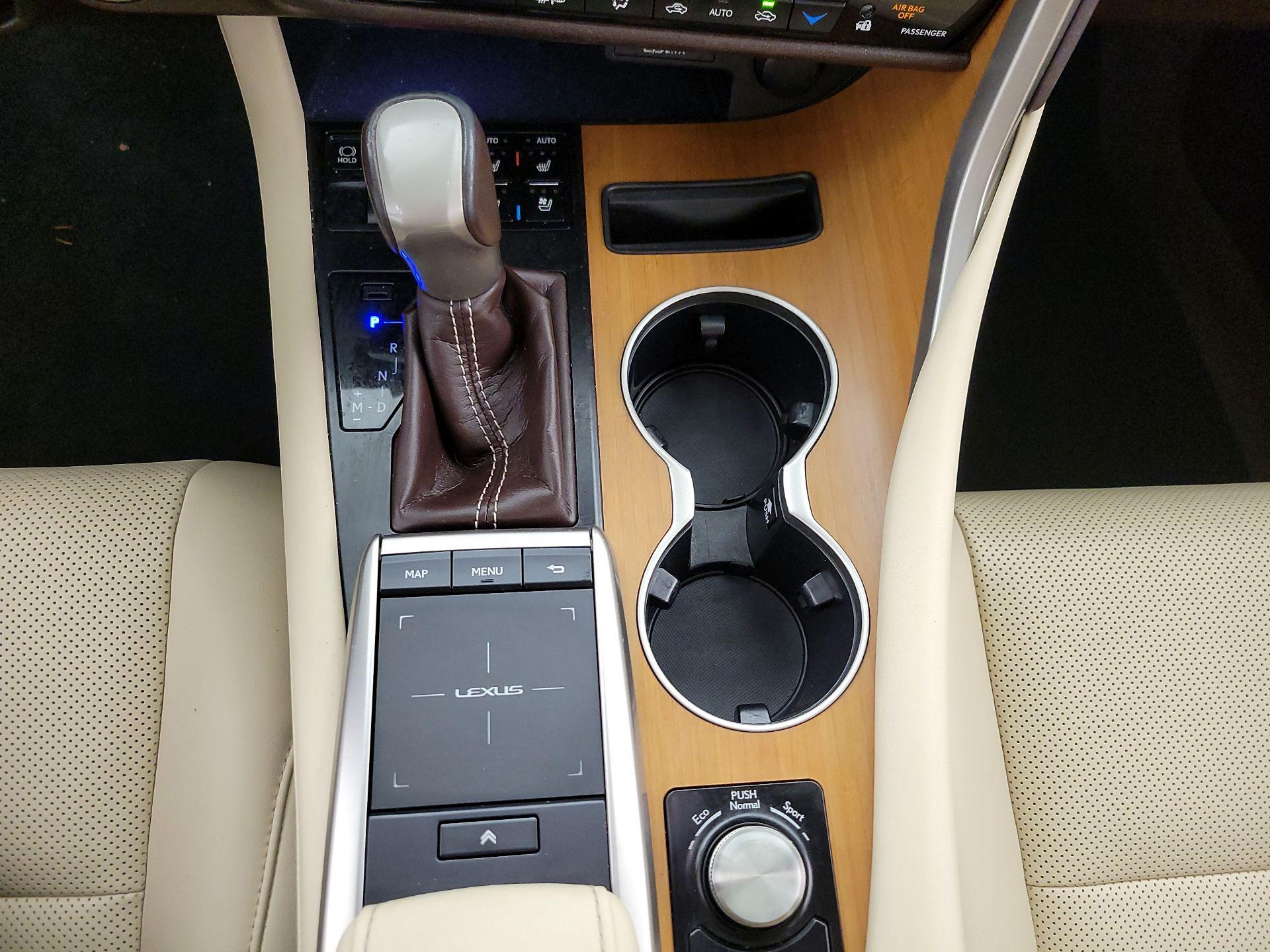 Thumbnail: 2020 Lexus RX - 18