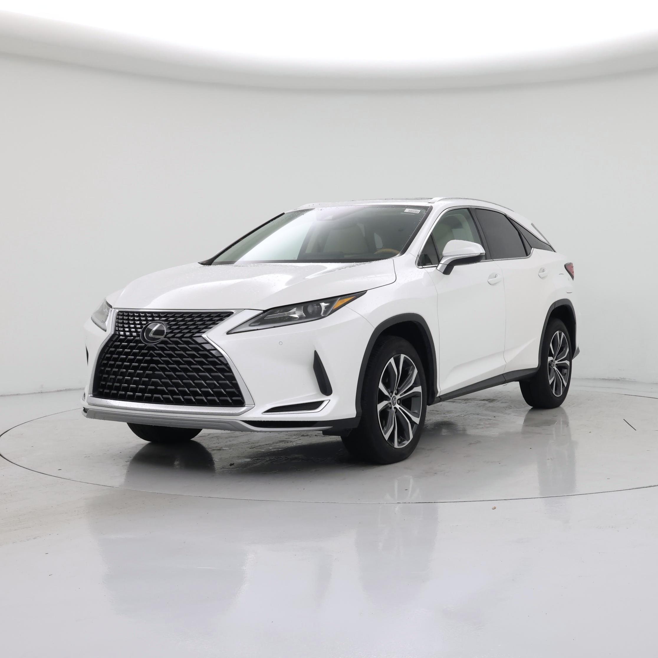 Thumbnail: 2020 Lexus RX - 4