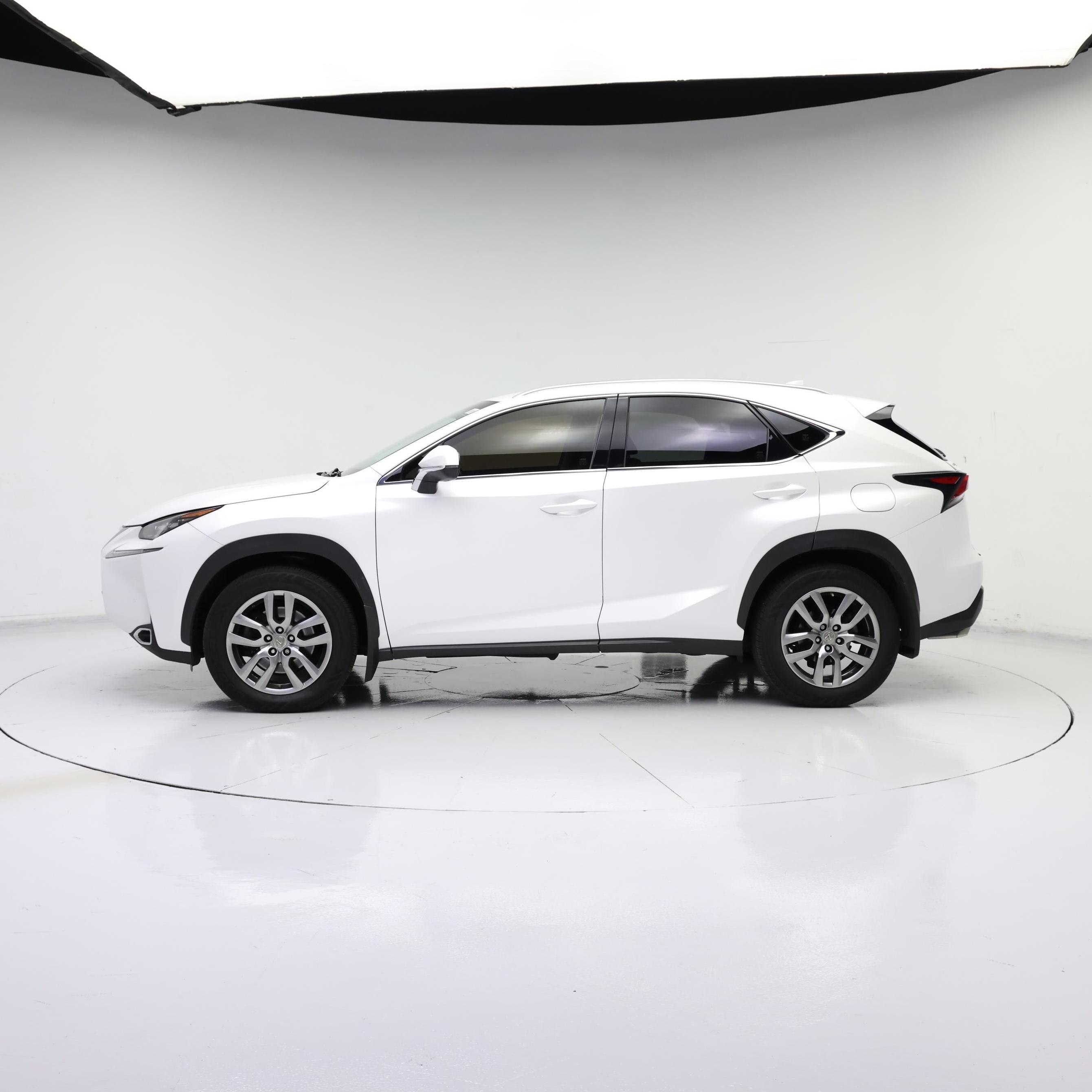 Thumbnail: 2016 Lexus NX - 3