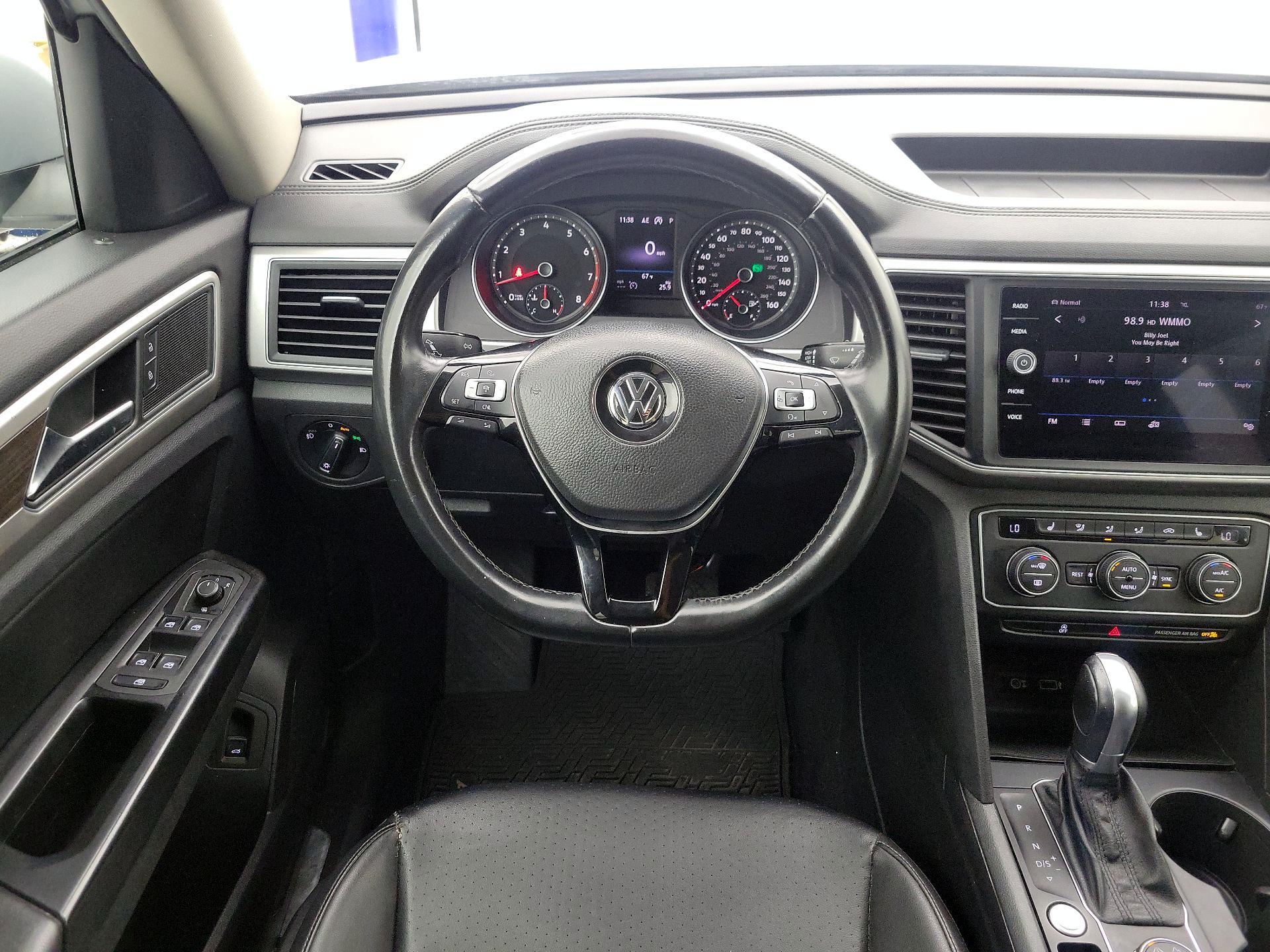 Thumbnail: 2018 Volkswagen Atlas - 10