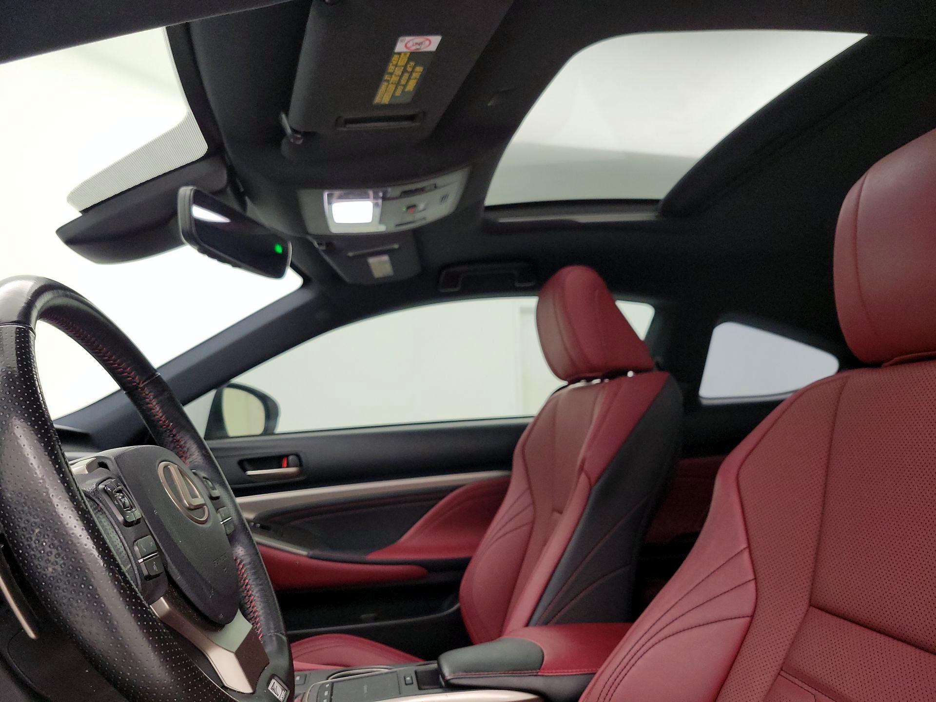 Thumbnail: 2018 Lexus RC - 19