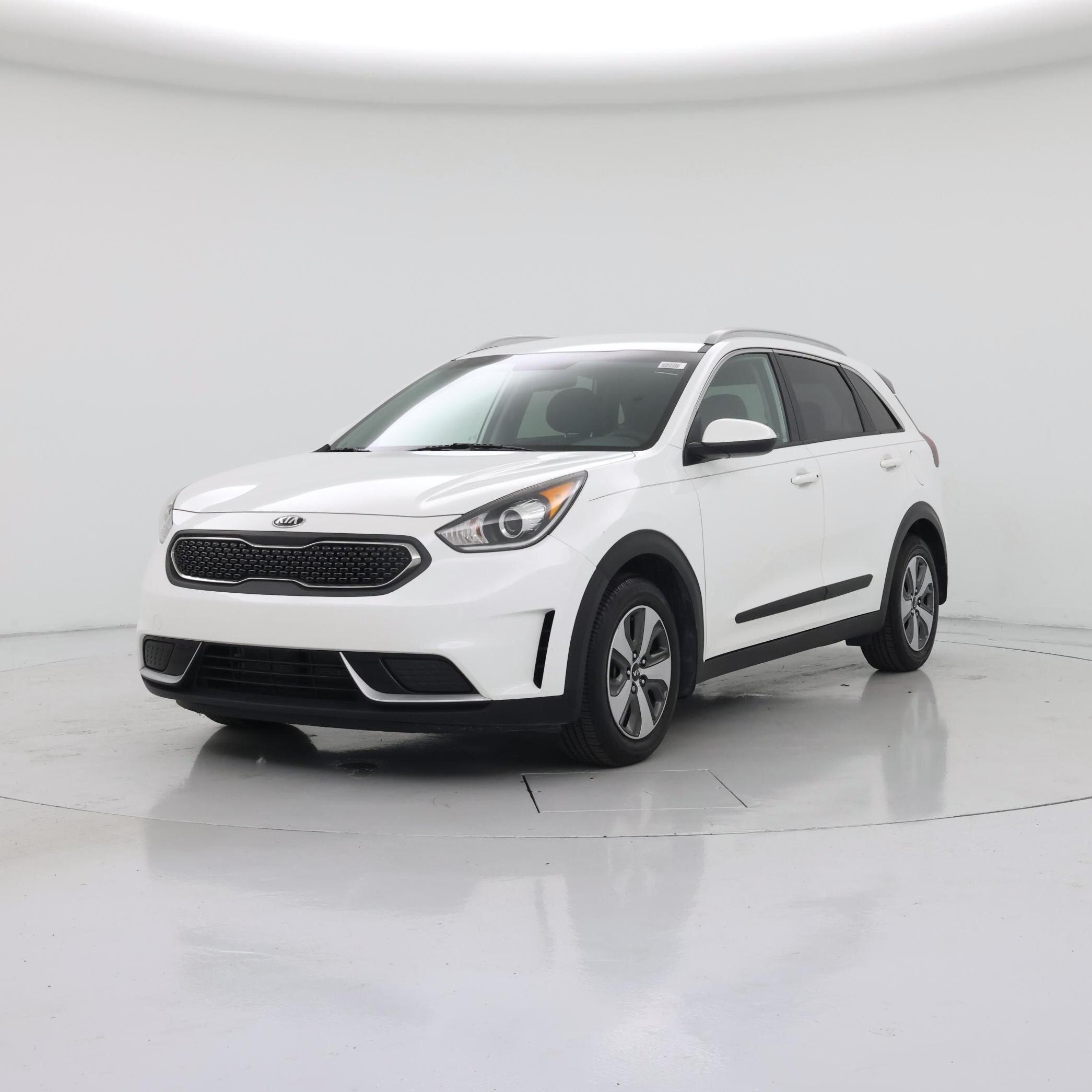 Thumbnail: 2018 Kia Niro - 4