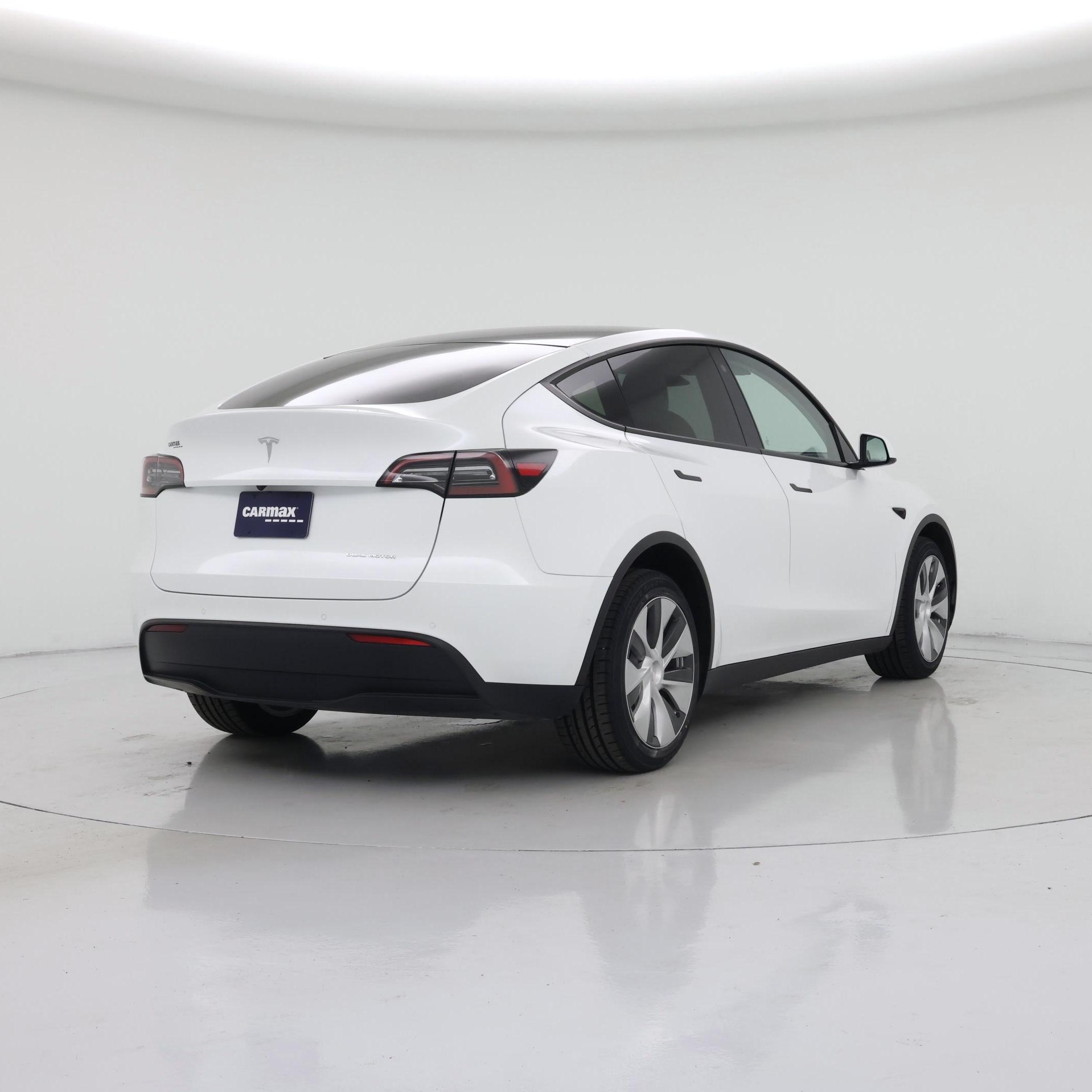 Thumbnail: 2022 Tesla Model Y - 8