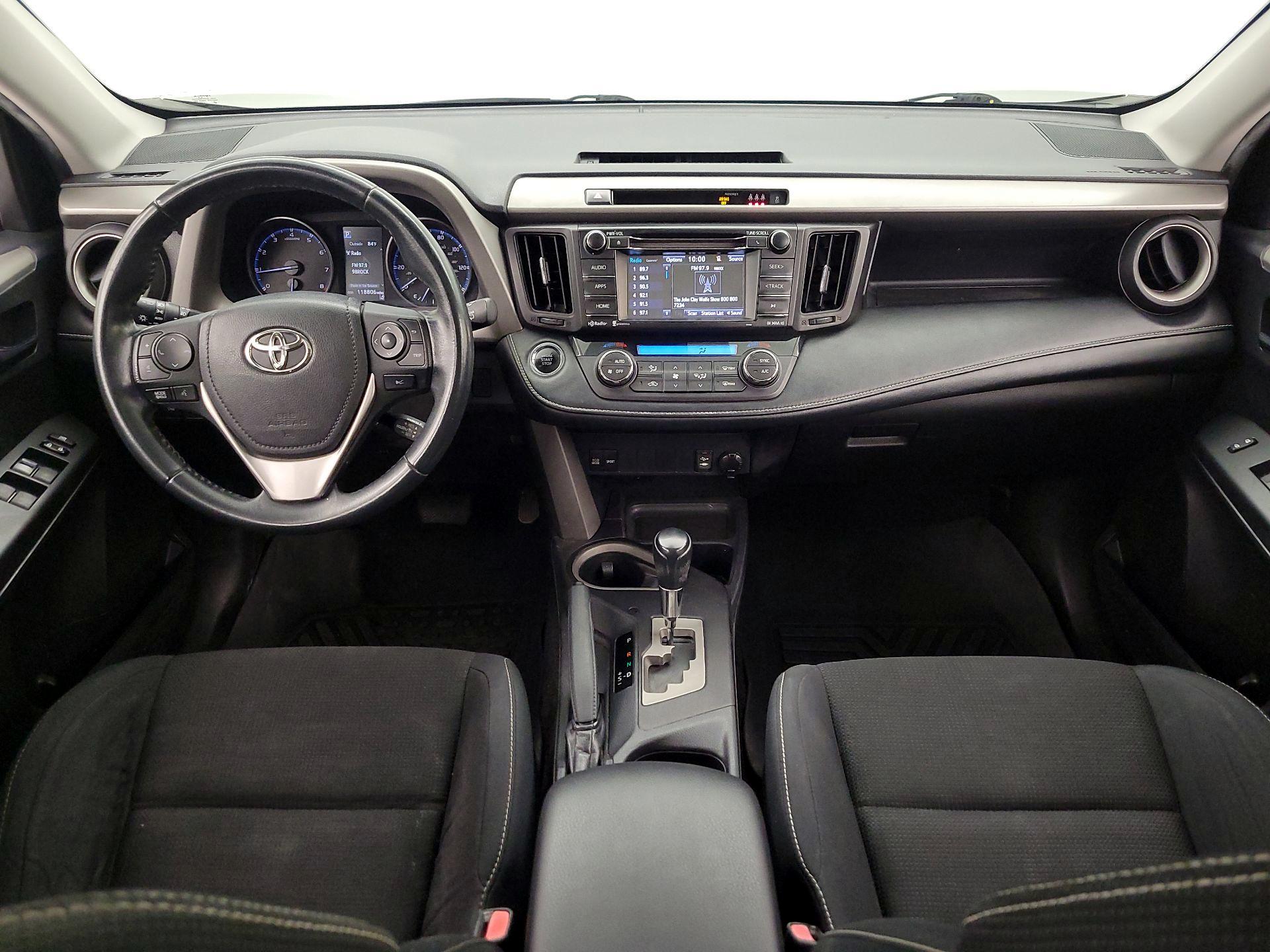 Thumbnail: 2018 Toyota RAV4 - 9