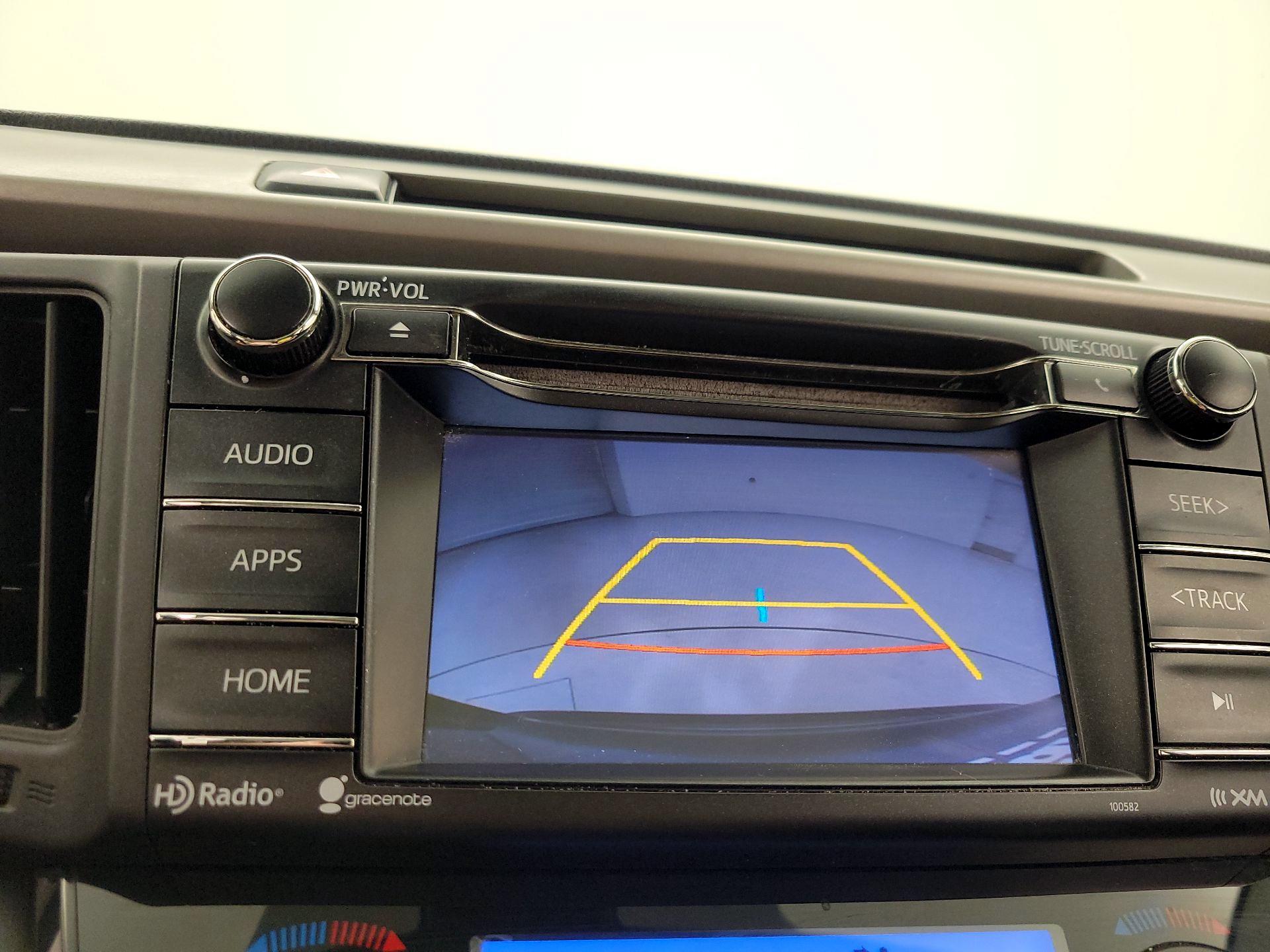 Thumbnail: 2018 Toyota RAV4 - 14