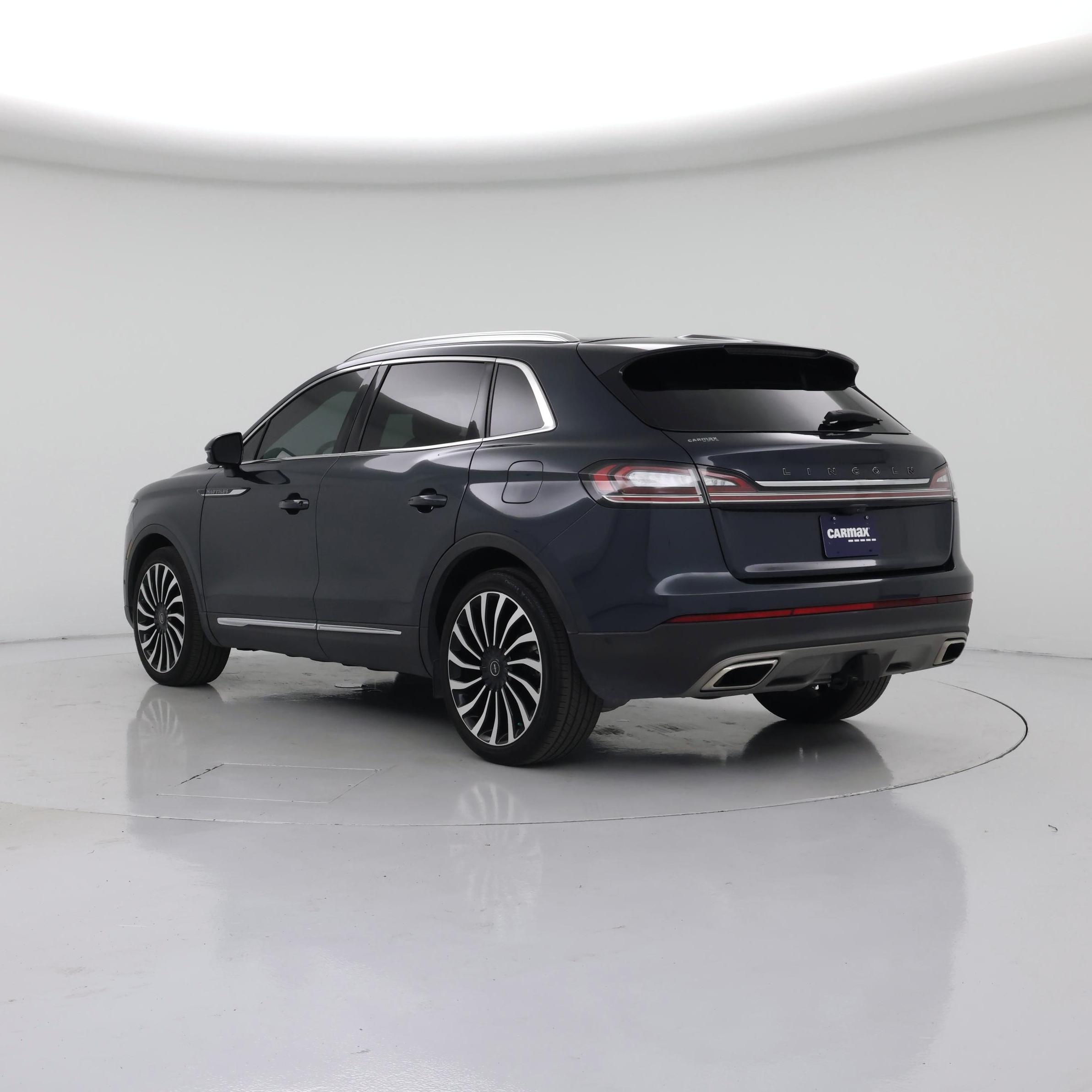 Thumbnail: 2023 Lincoln Nautilus - 2