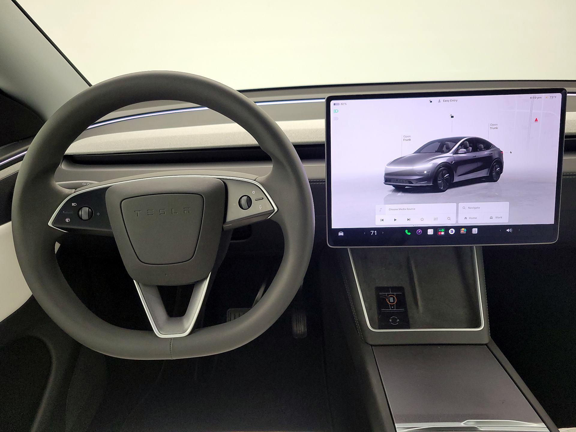Thumbnail: 2026 Tesla Model Y - 10