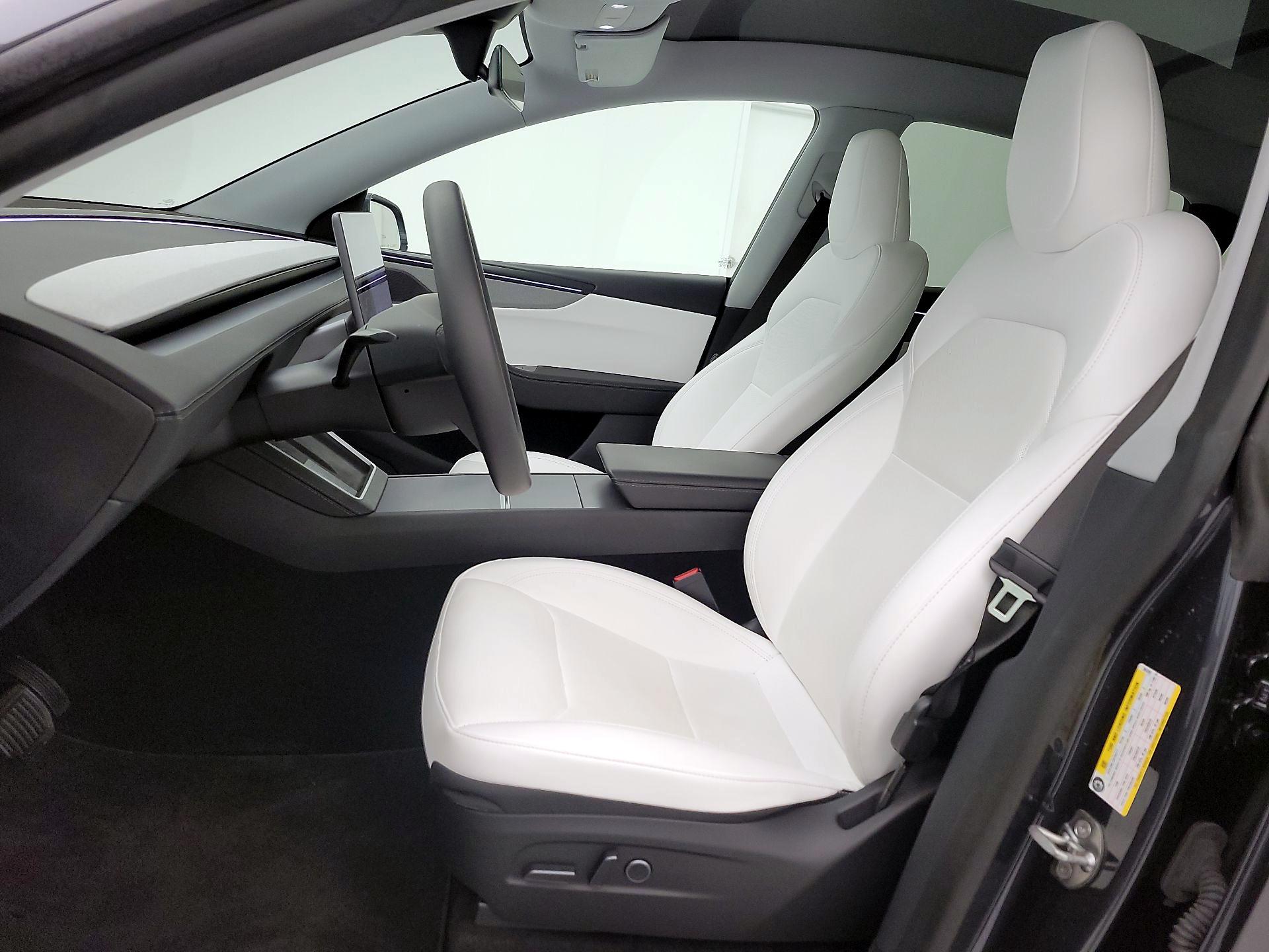 Thumbnail: 2026 Tesla Model Y - 11