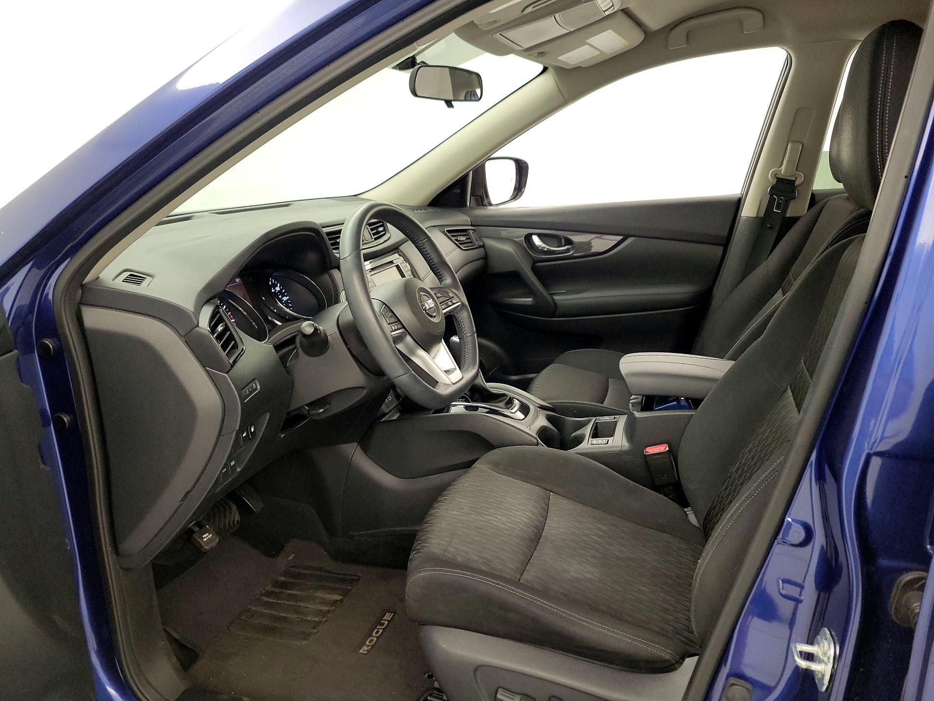 Thumbnail: 2018 Nissan Rogue - 11