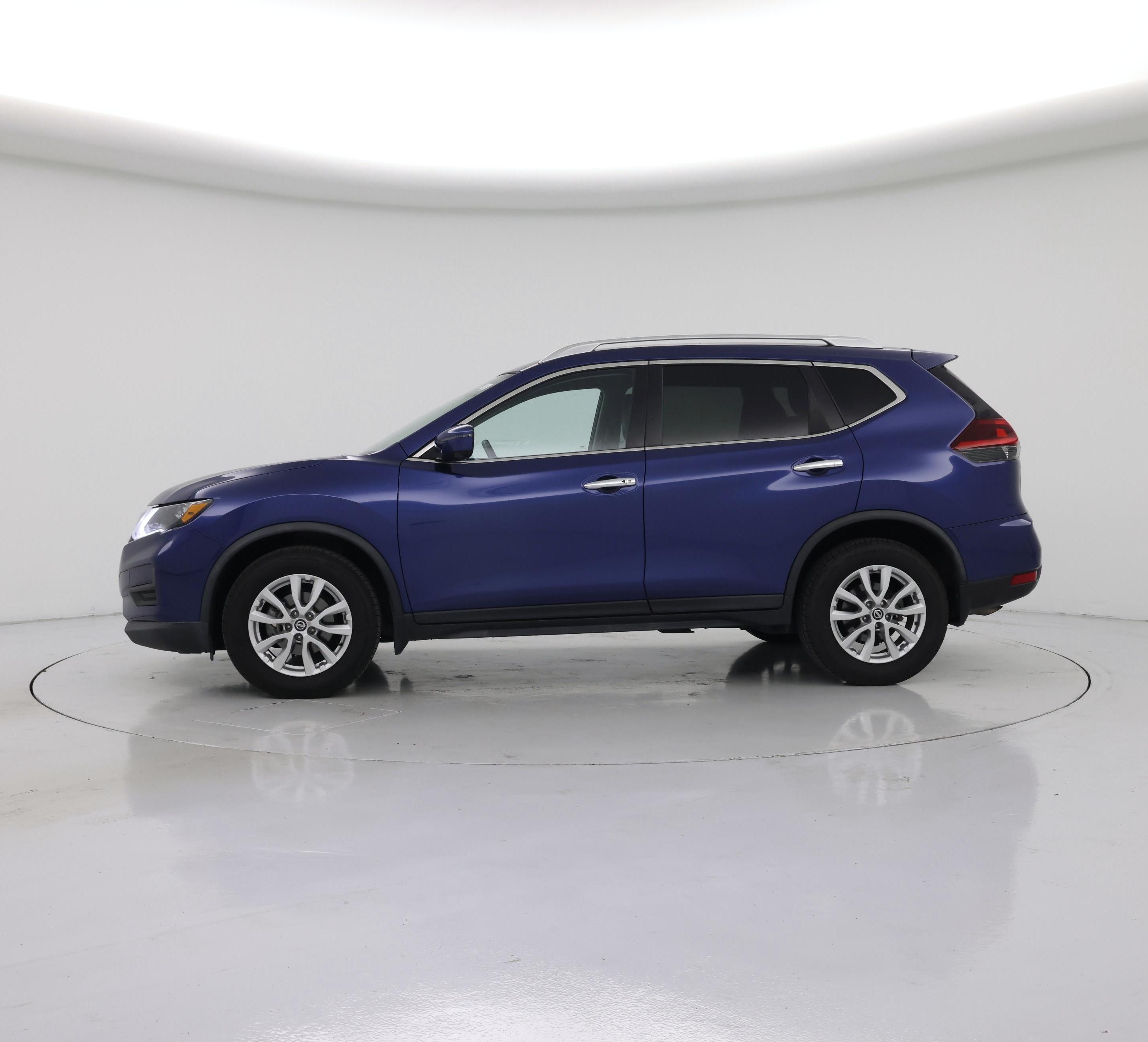 Thumbnail: 2018 Nissan Rogue - 3