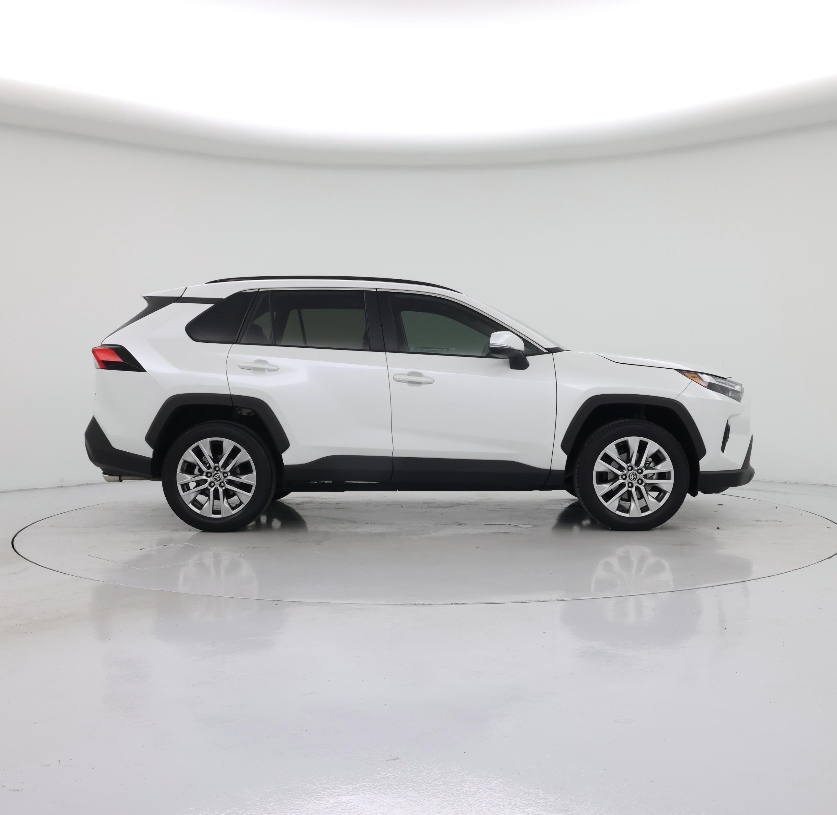 Thumbnail: 2024 Toyota RAV4 - 7