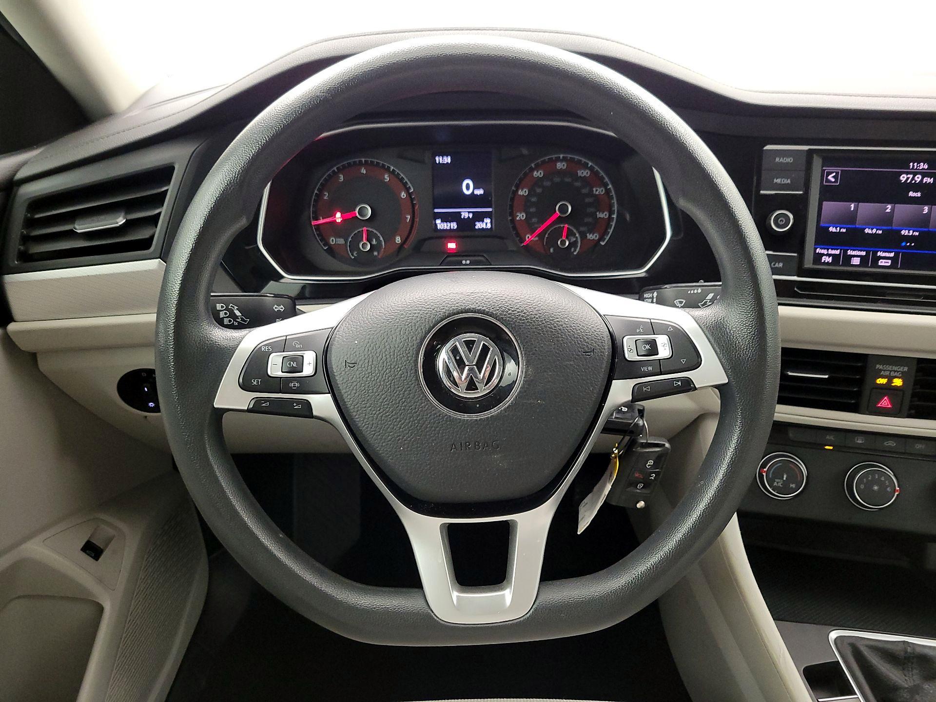 Thumbnail: 2019 Volkswagen Jetta - 10