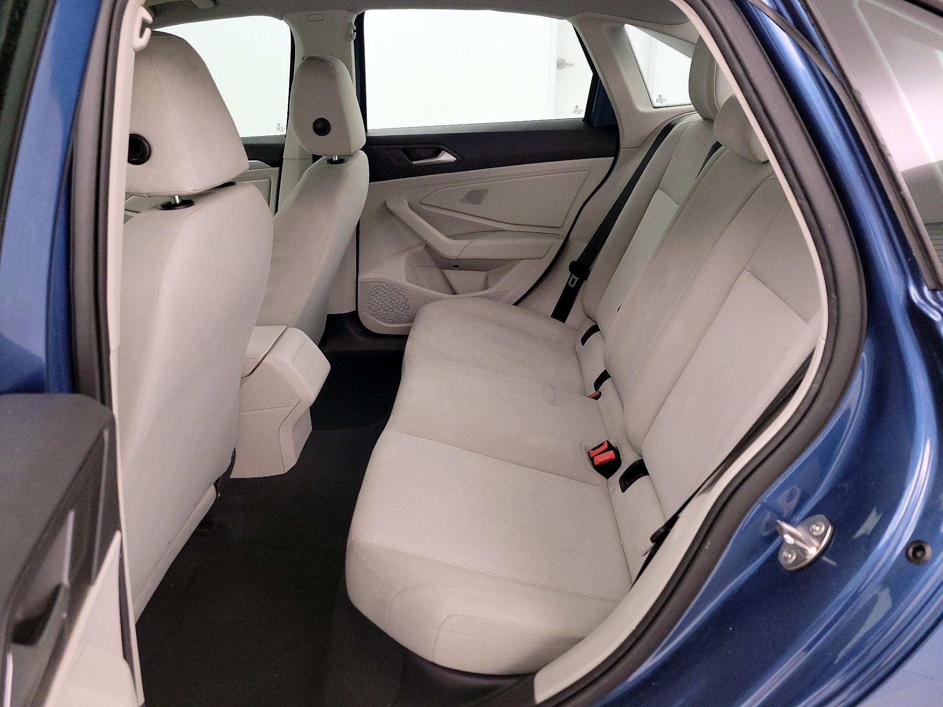 Thumbnail: 2019 Volkswagen Jetta - 19