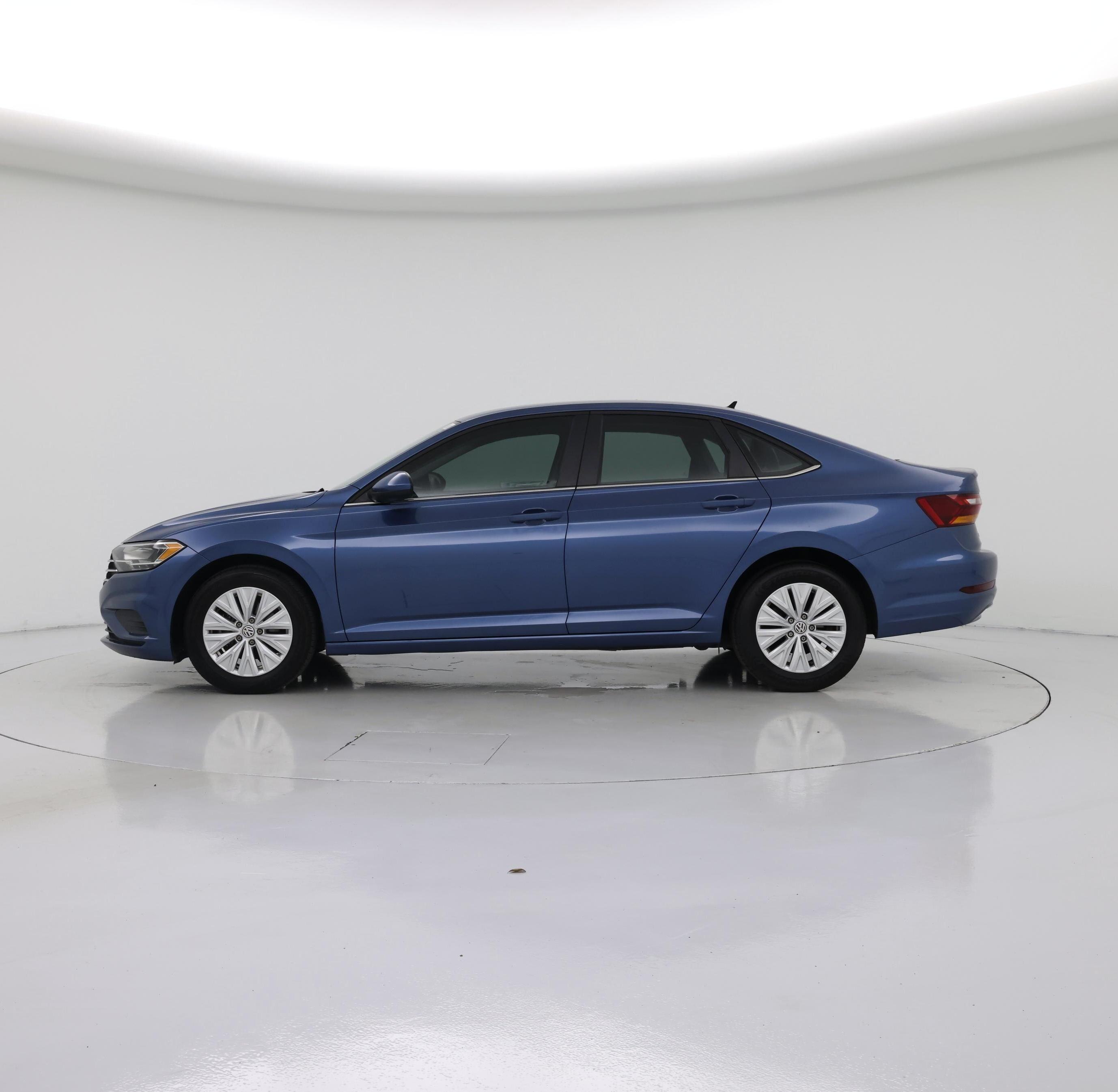 Thumbnail: 2019 Volkswagen Jetta - 3