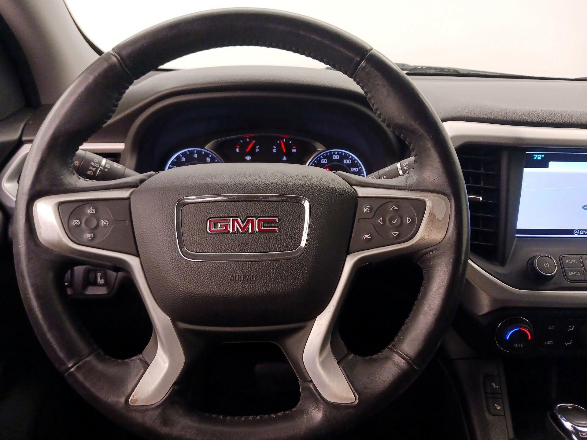 Thumbnail: 2017 GMC Acadia - 10