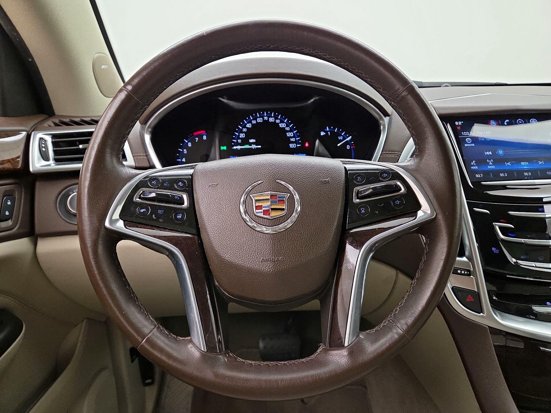 Thumbnail: 2016 Cadillac SRX - 10