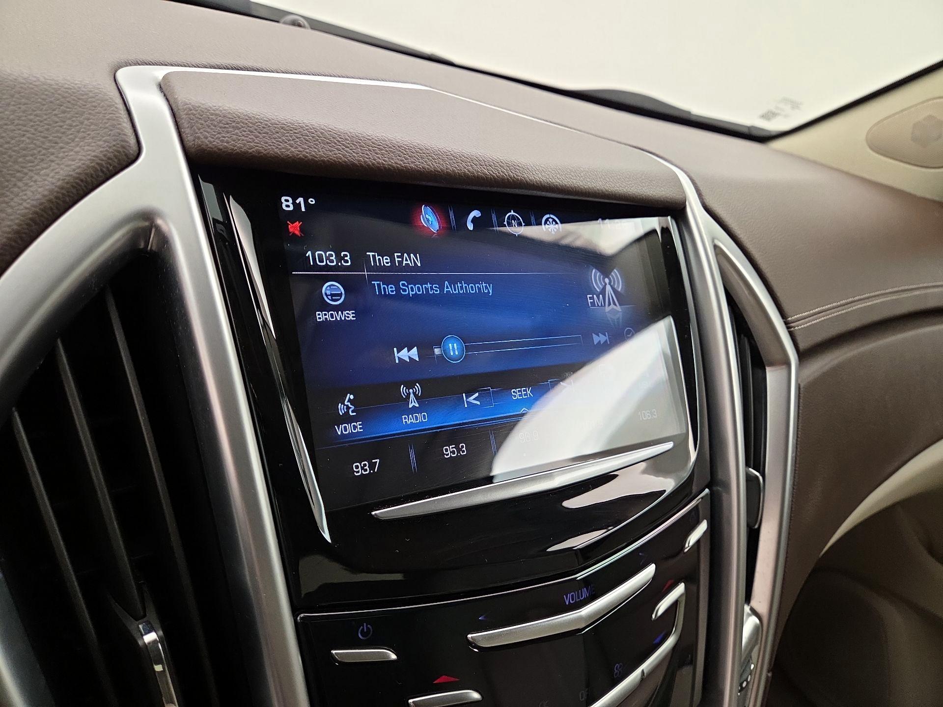 Thumbnail: 2016 Cadillac SRX - 15